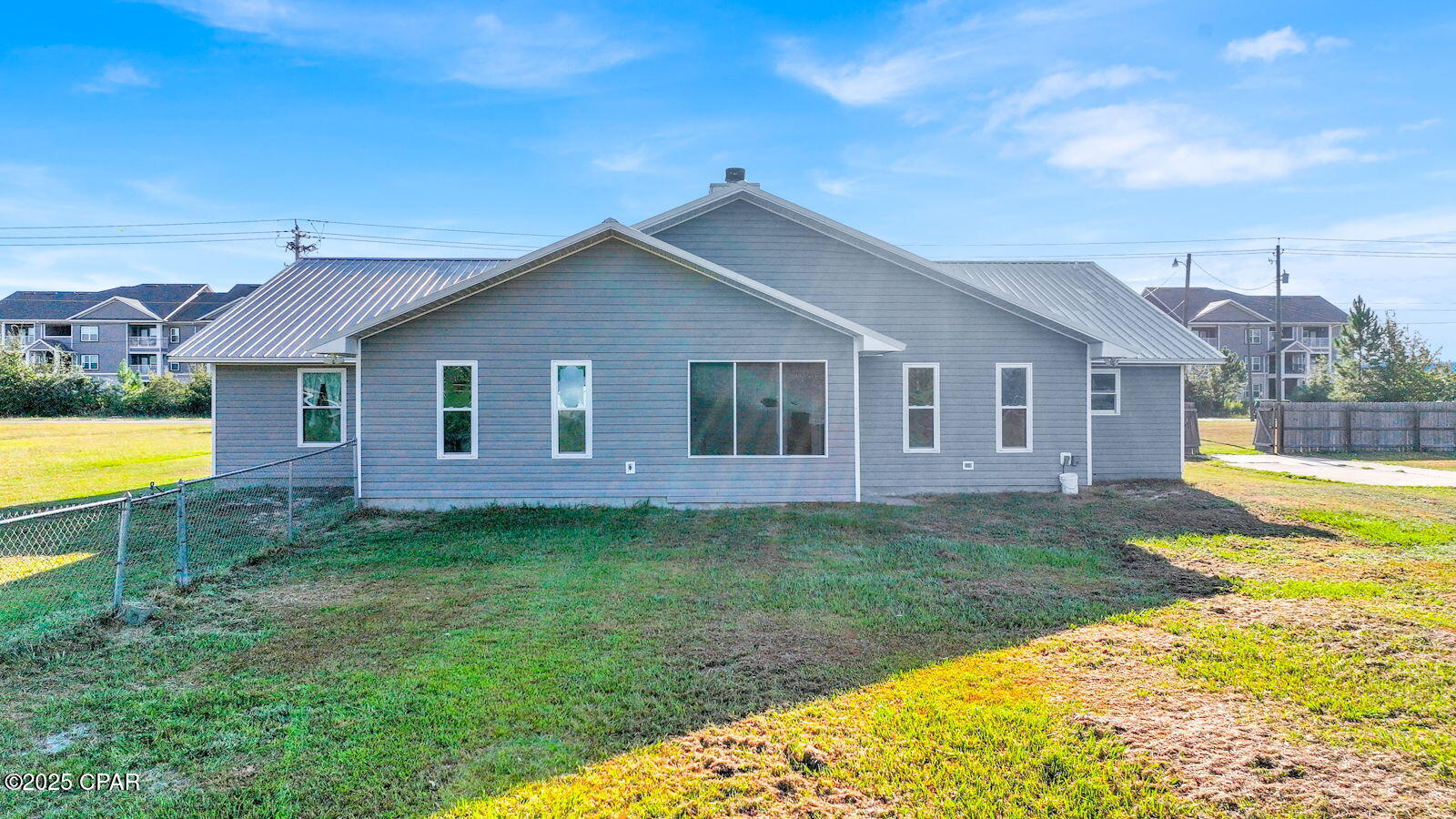 9qqyw4i5zqd_j2vxag_kzhz_t0meo_1tpsjpvm5qln8