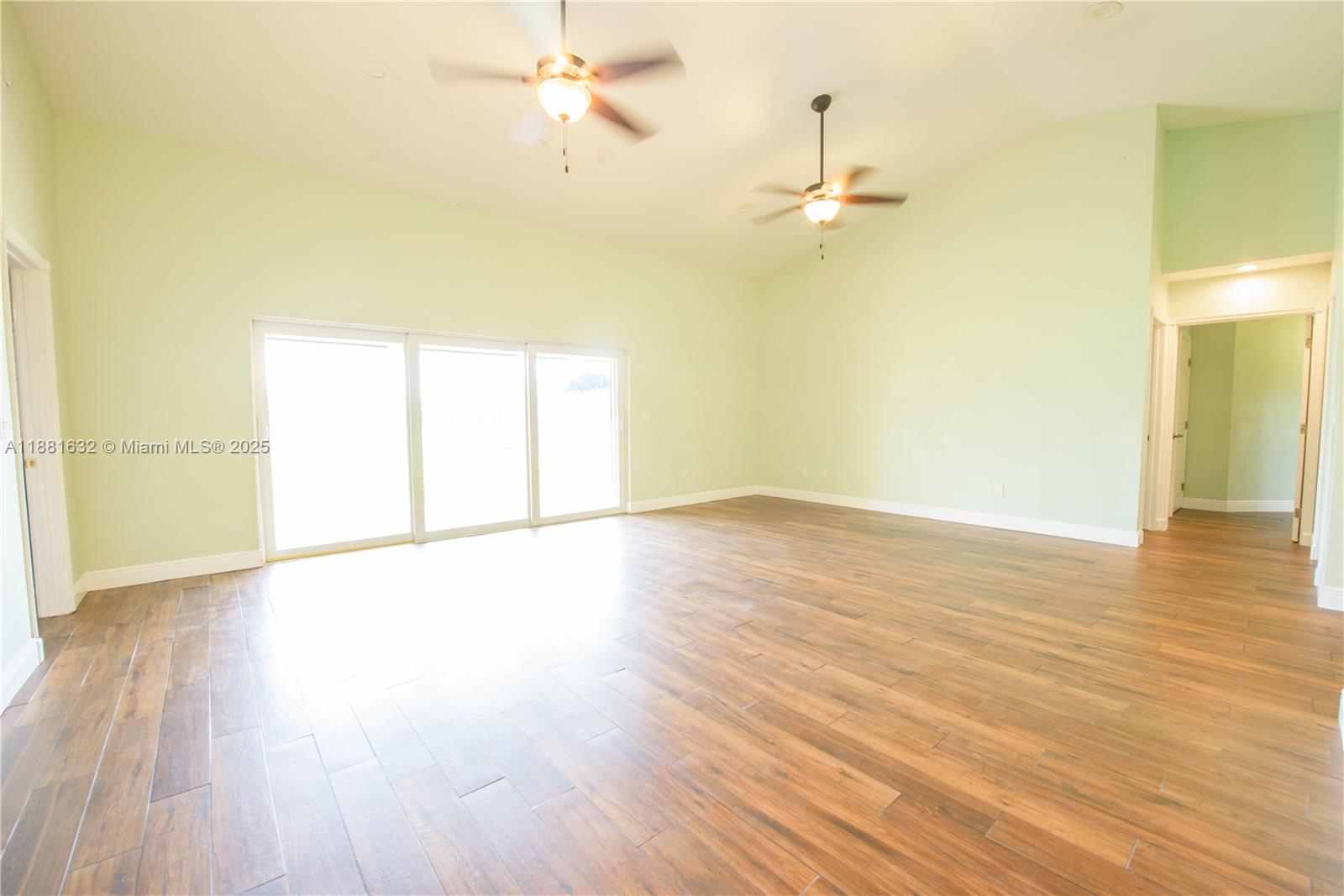 Property photo # 6
