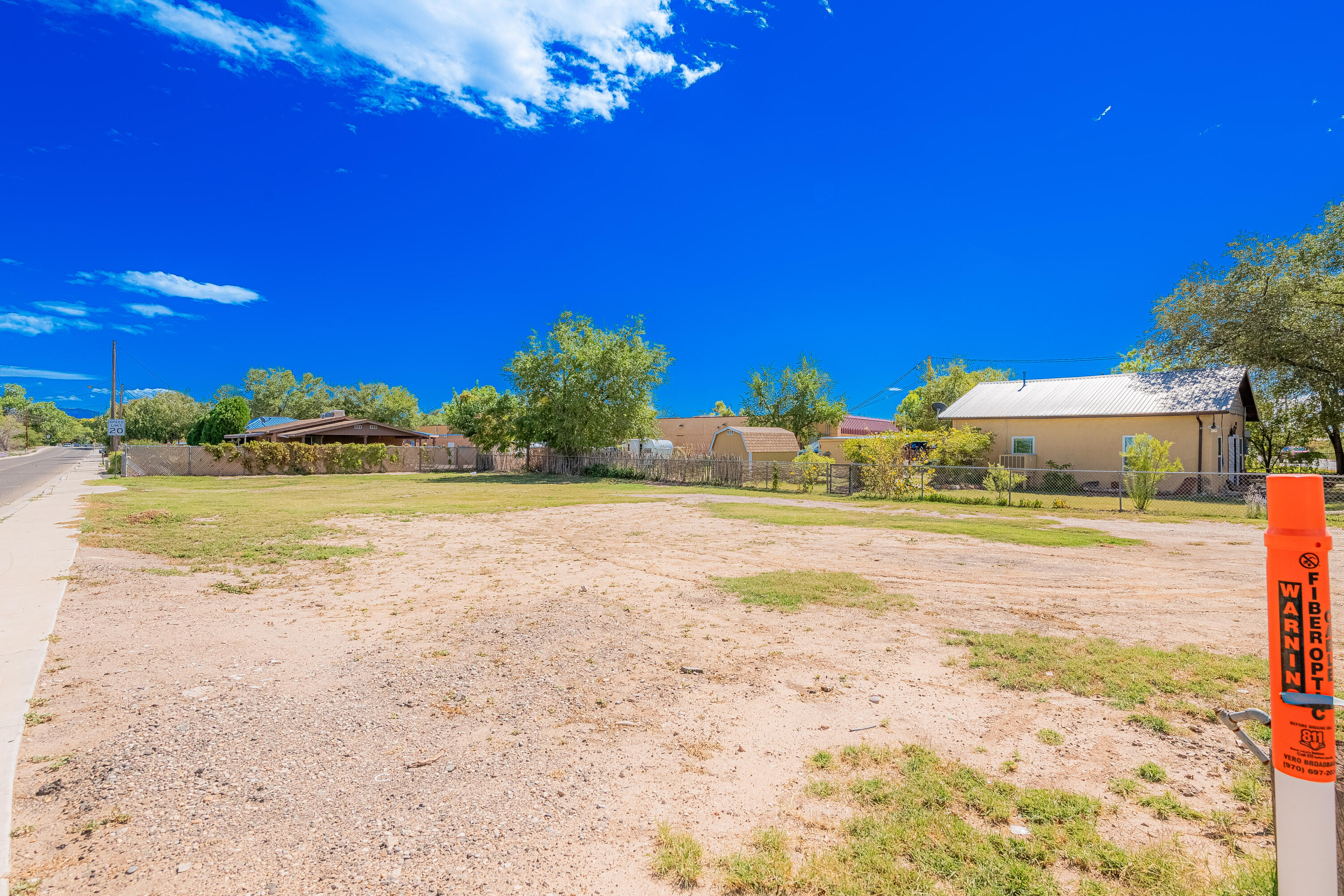 344 LOS LENTES Road SE 