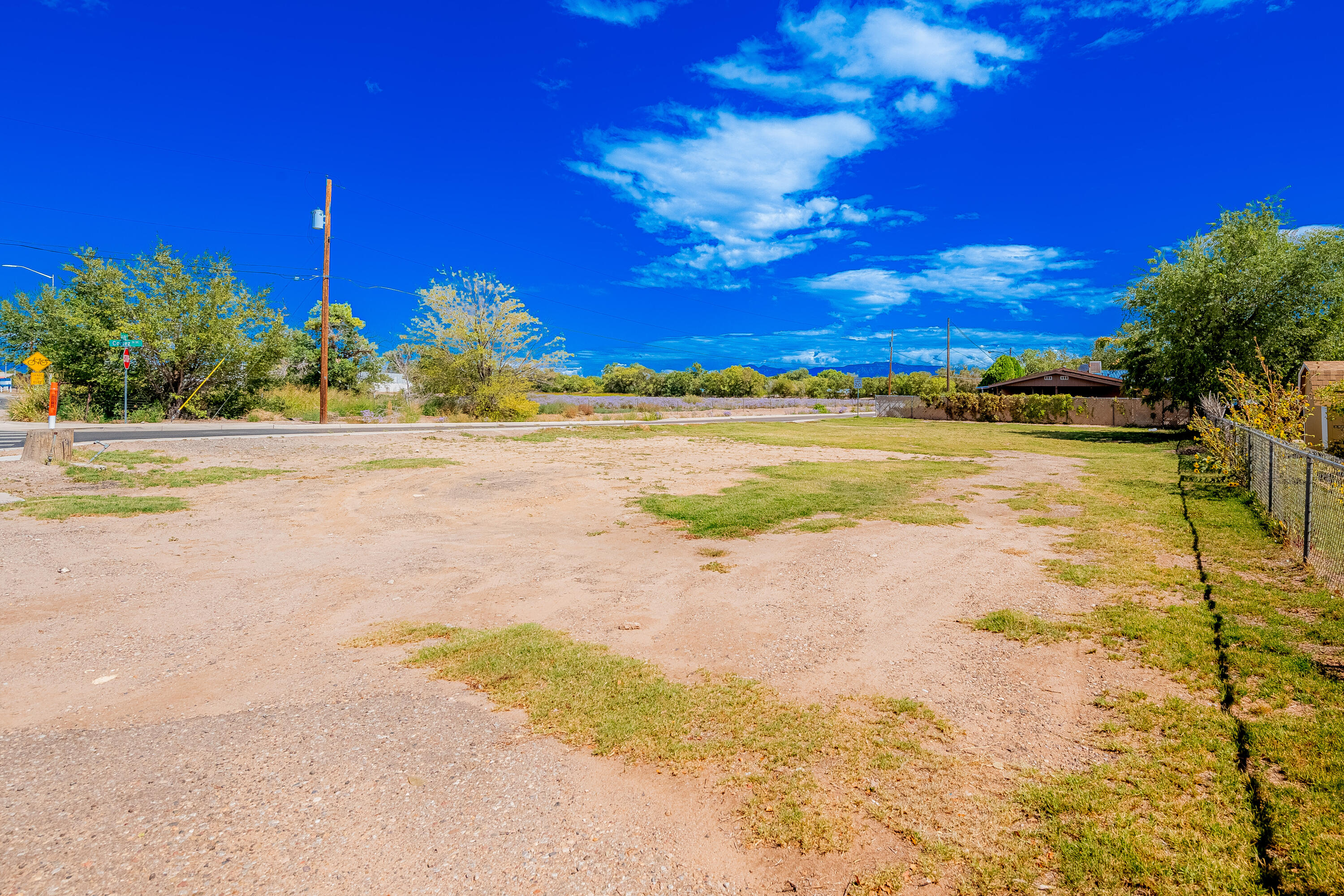 344 LOS LENTES Road SE 