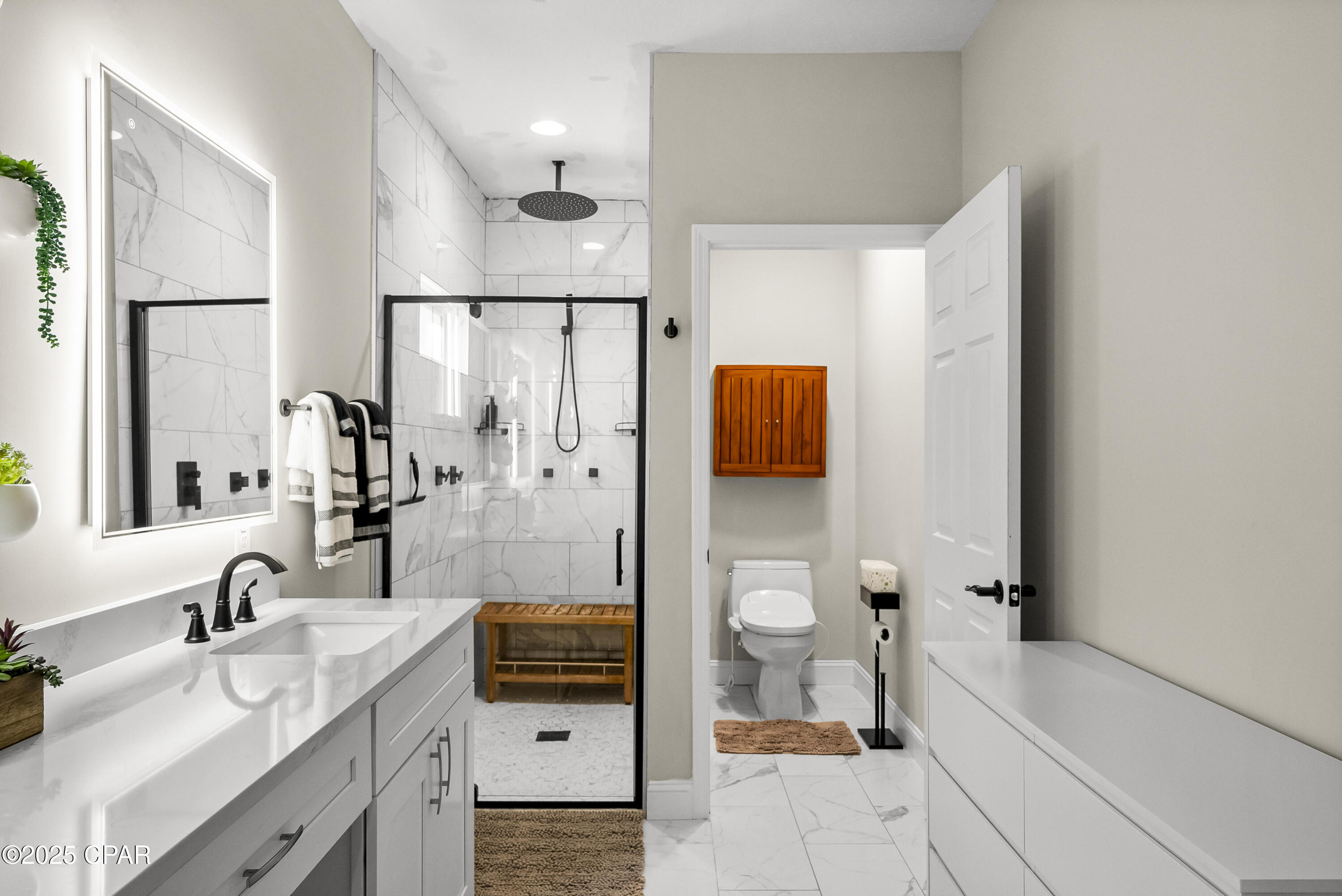 Image 30 For 112 White Oaks Boulevard
