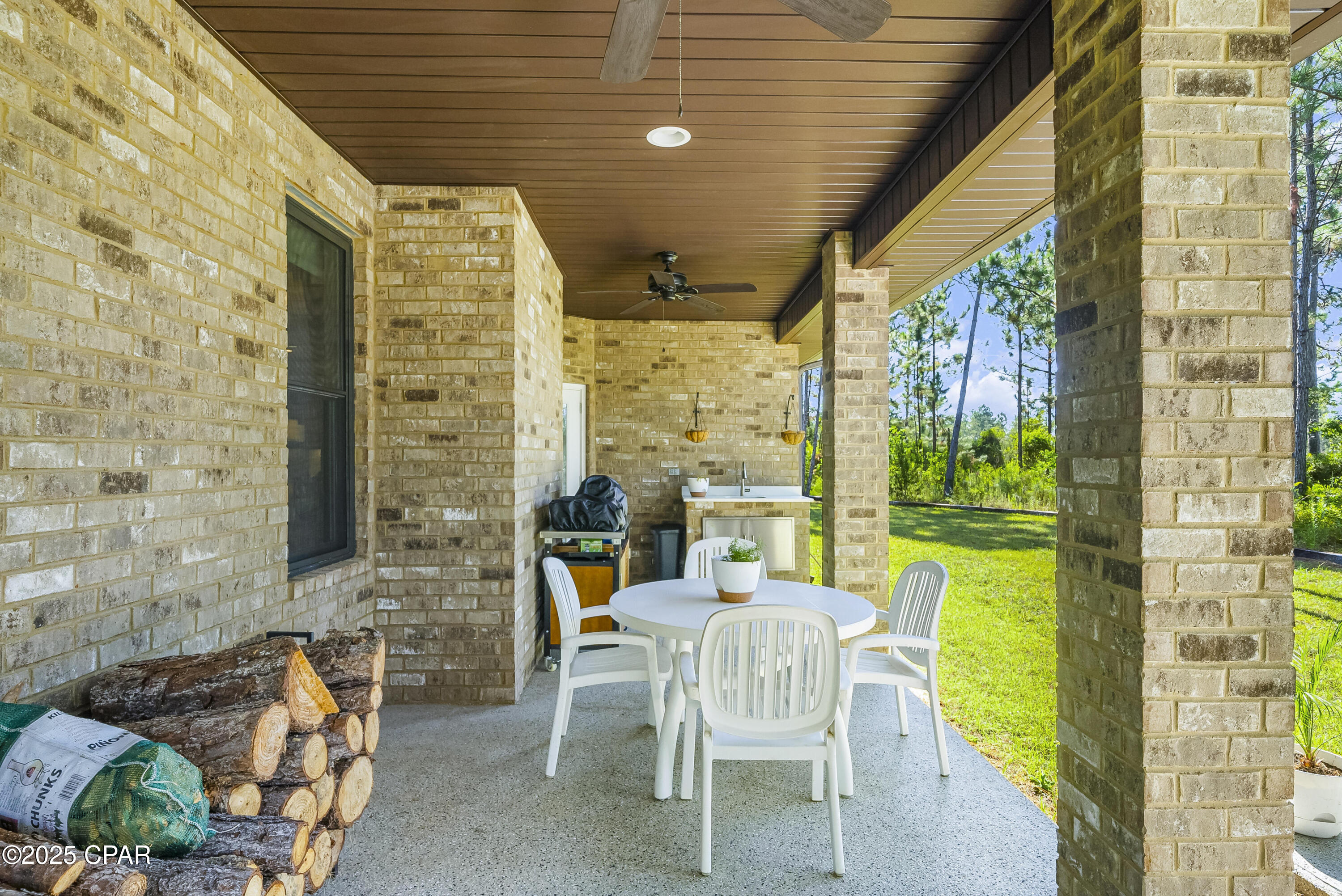 Image 39 For 112 White Oaks Boulevard