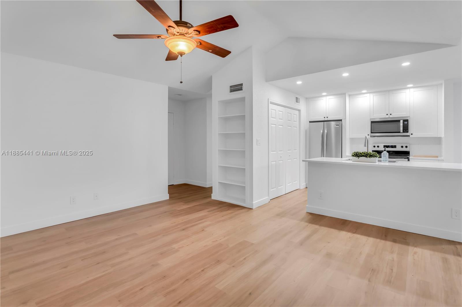 Property photo # 7