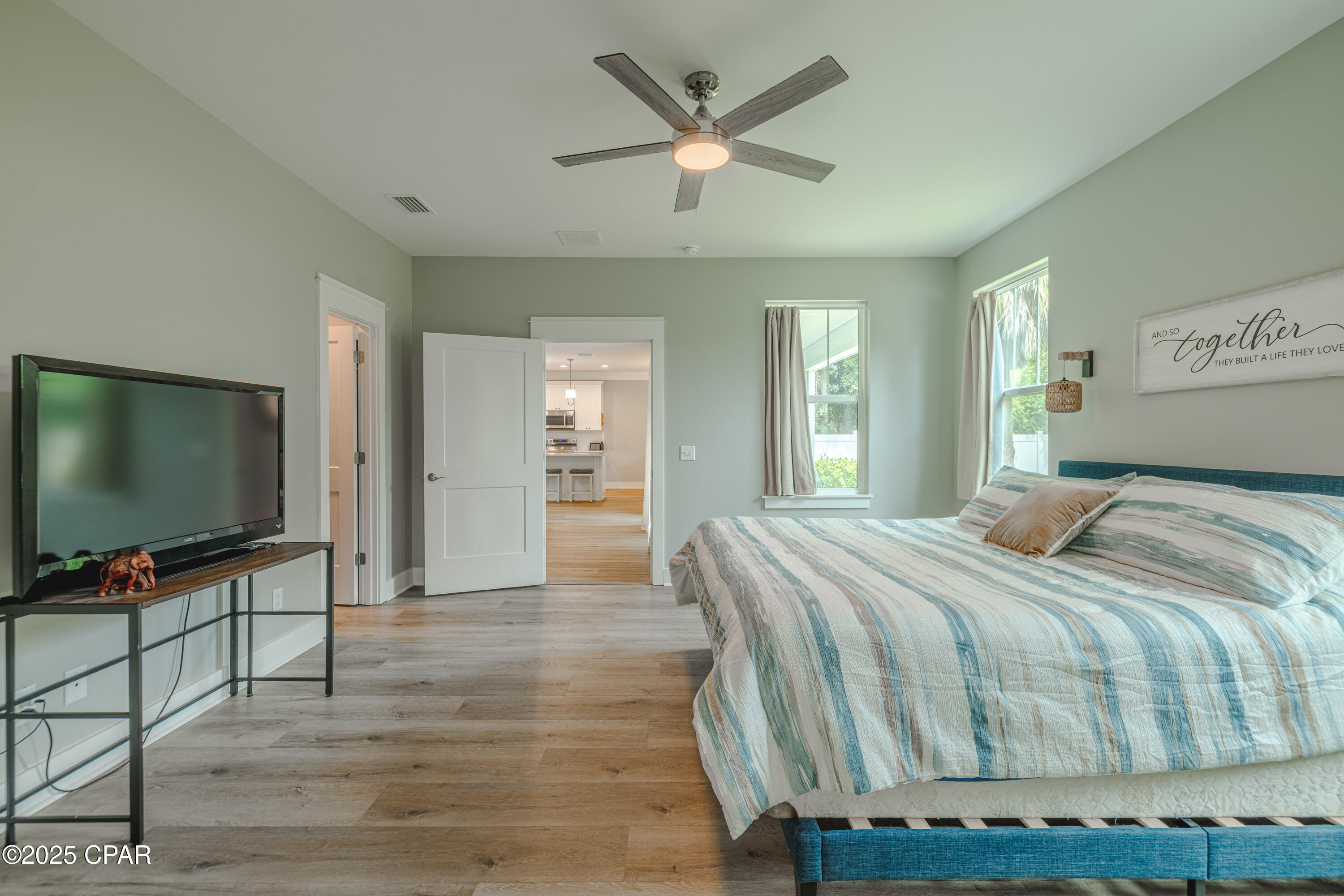 _bbclwaks_ 5xqwjewgfkmbix4xzgxg1xtgfy0_w_j0