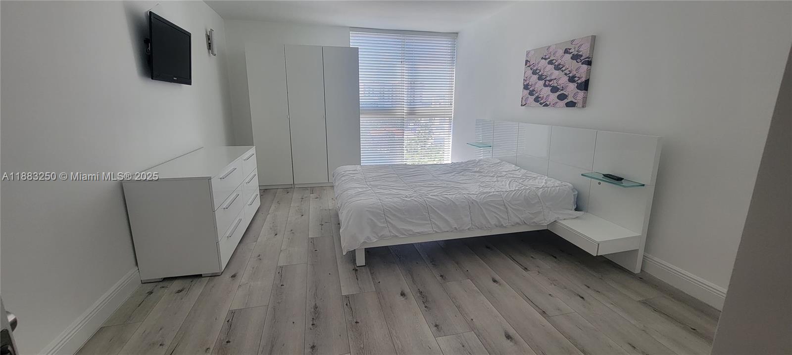 Property photo # 2