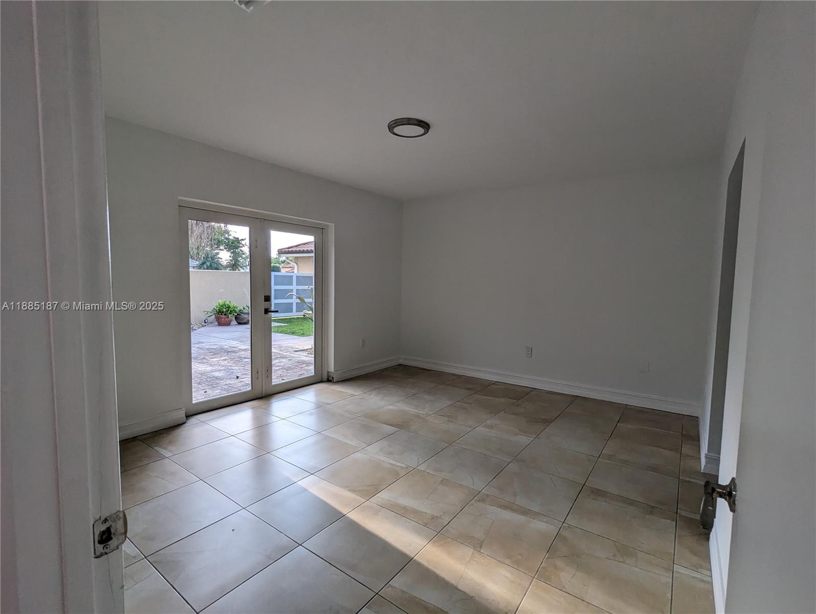 Property photo # 7