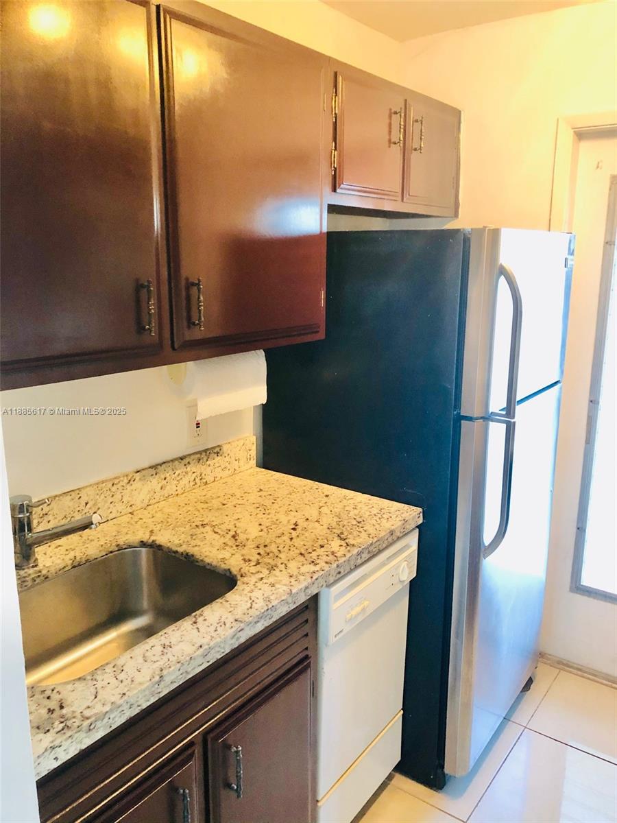 Property photo # 6