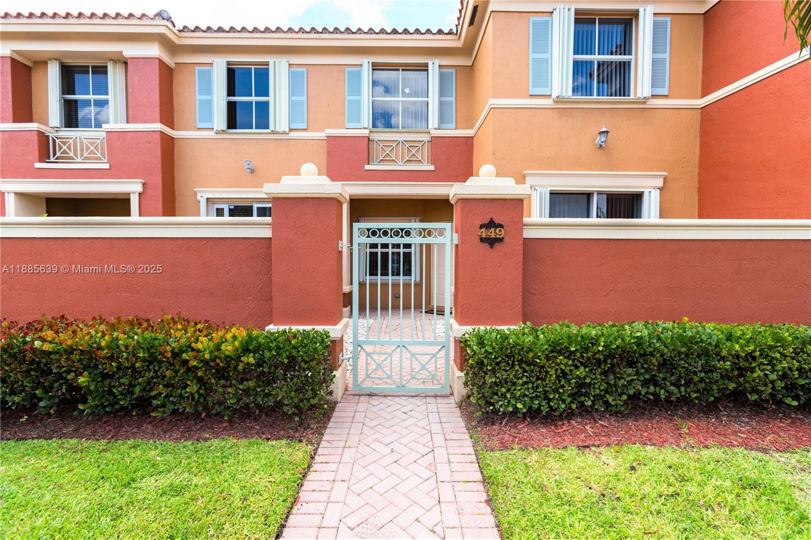 Property photo # 0