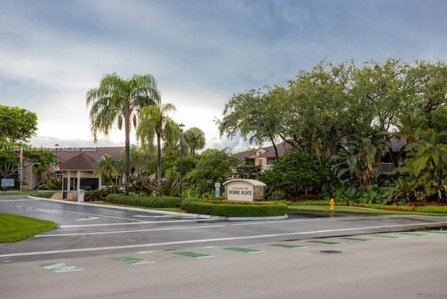 Doral Pk Co Club Villas C