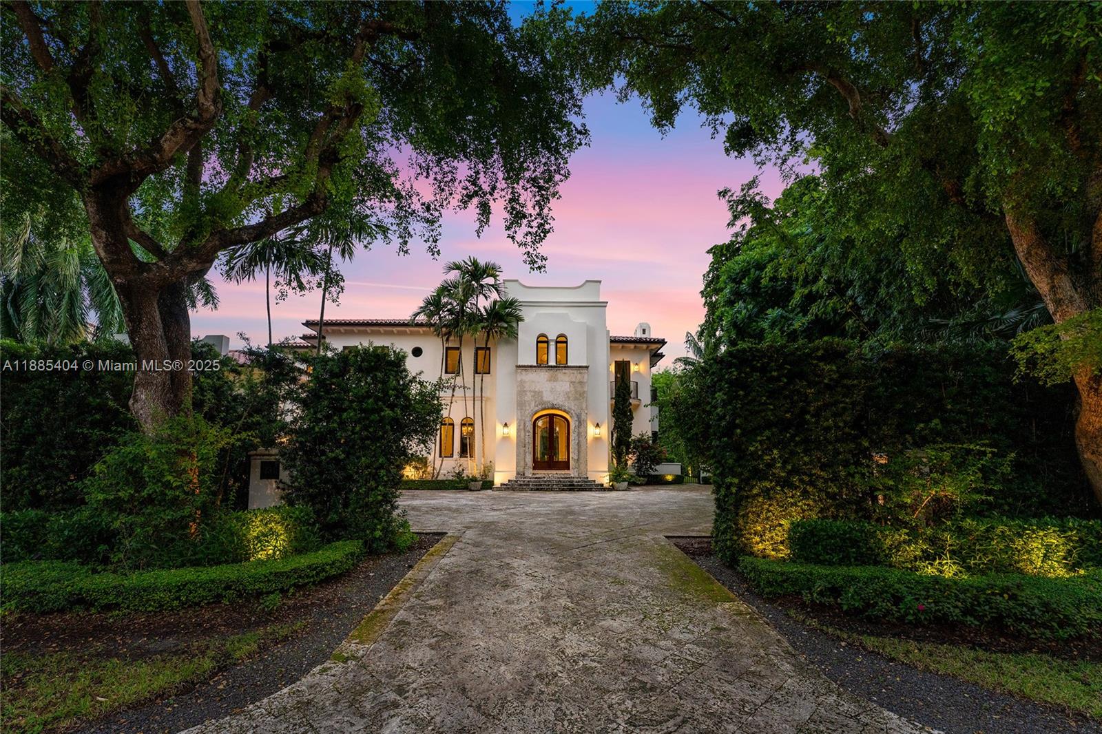 Casa à Venda em Coral Gables, FL