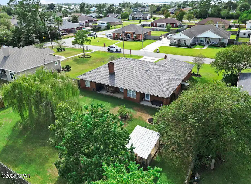 J97fccayh8qnytr4wvccxzshiywklngyveflbzb5raw