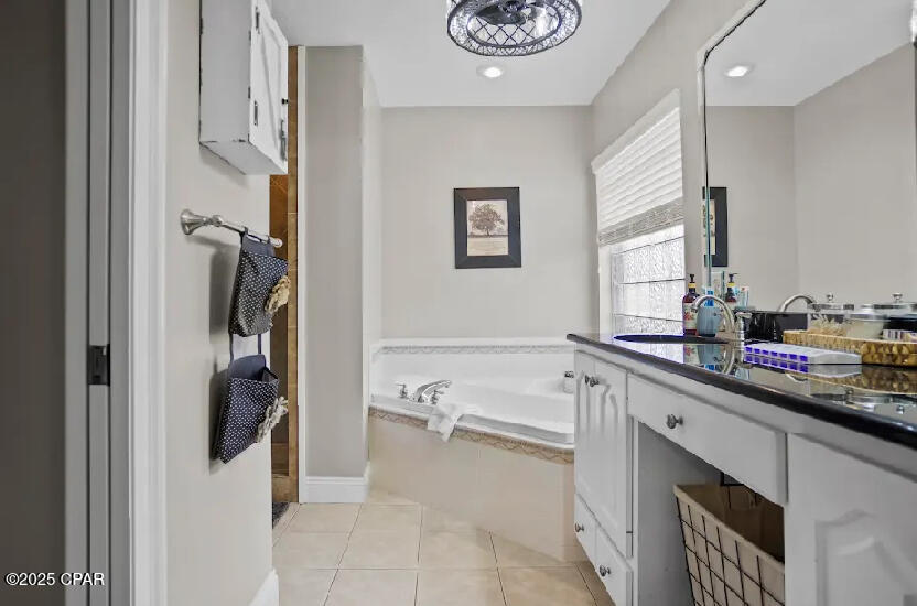 Kqg5dlqfvkwckanmxivd_1a8 8wpi1cnhxrzri_xak8