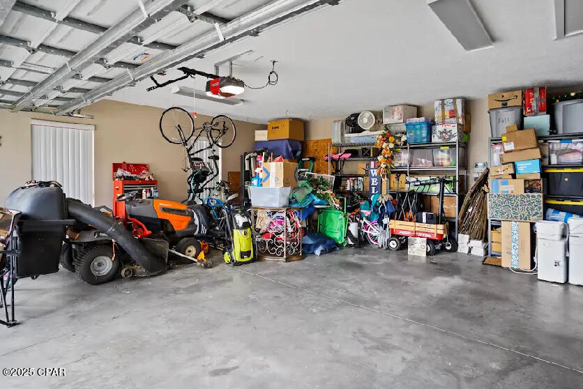 Znrojcuhkgvuwf8f3exnrn2t7caxaklr 71cvc _bdy