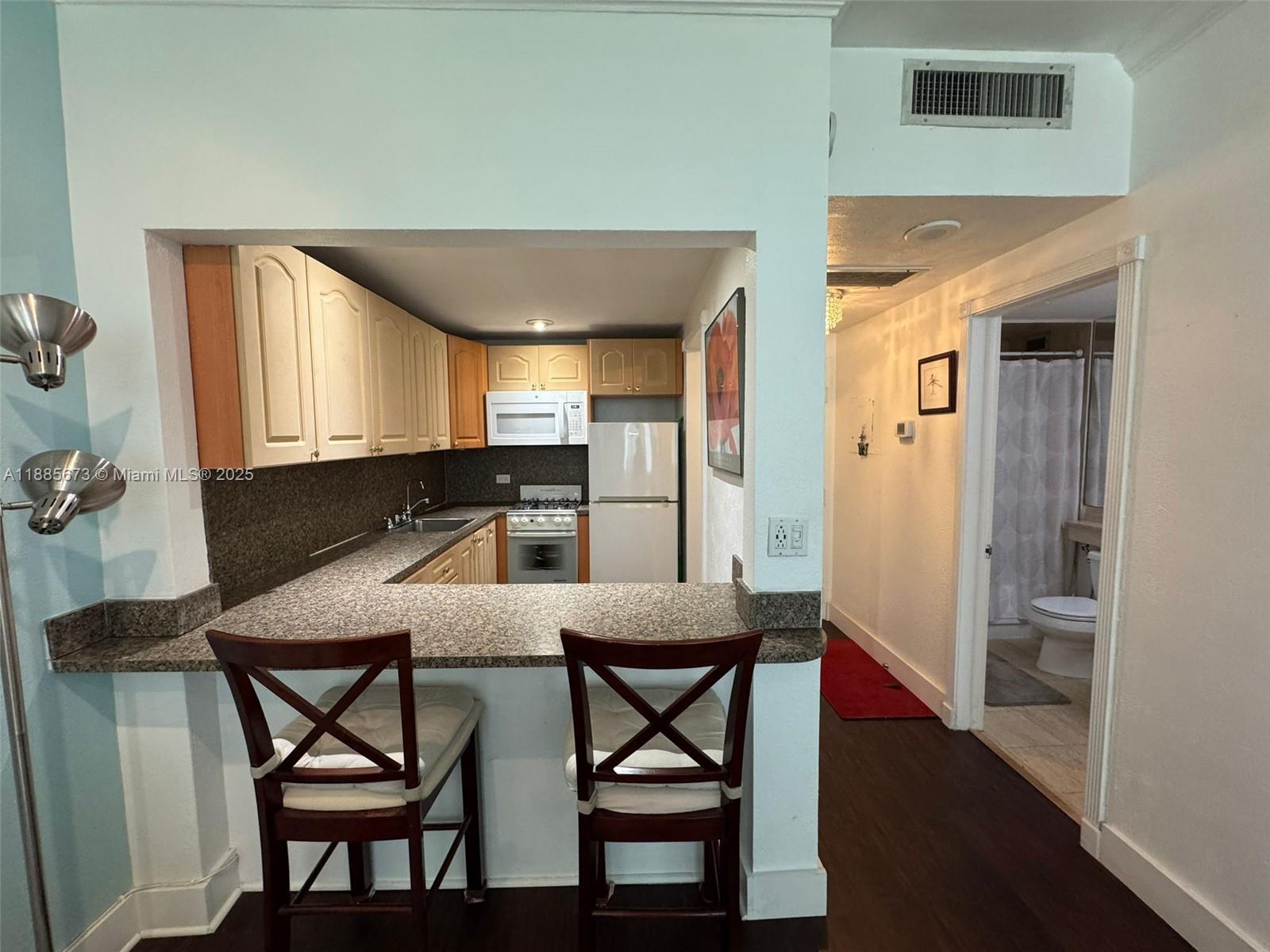 Property photo # 6