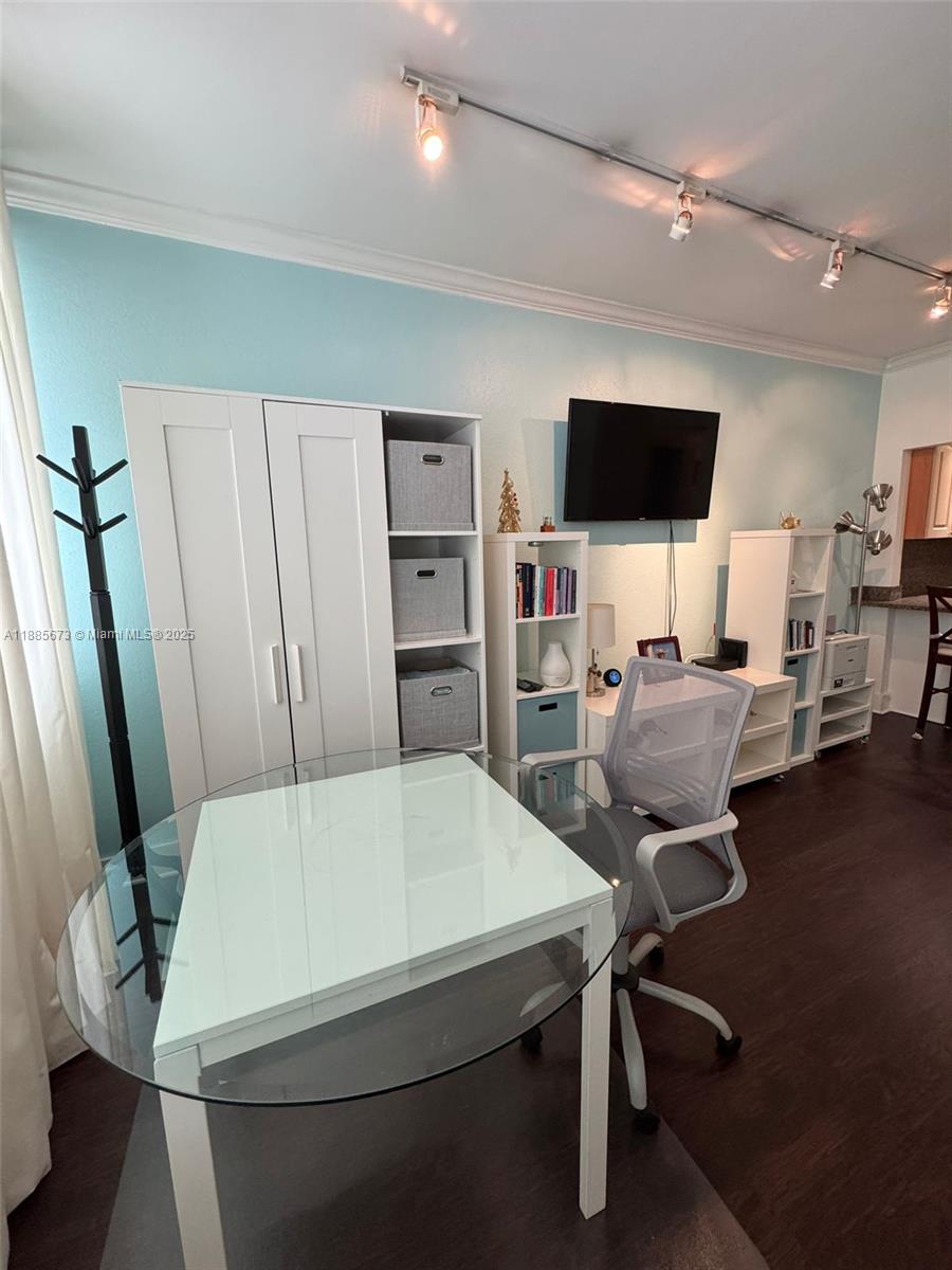 Property photo # 7