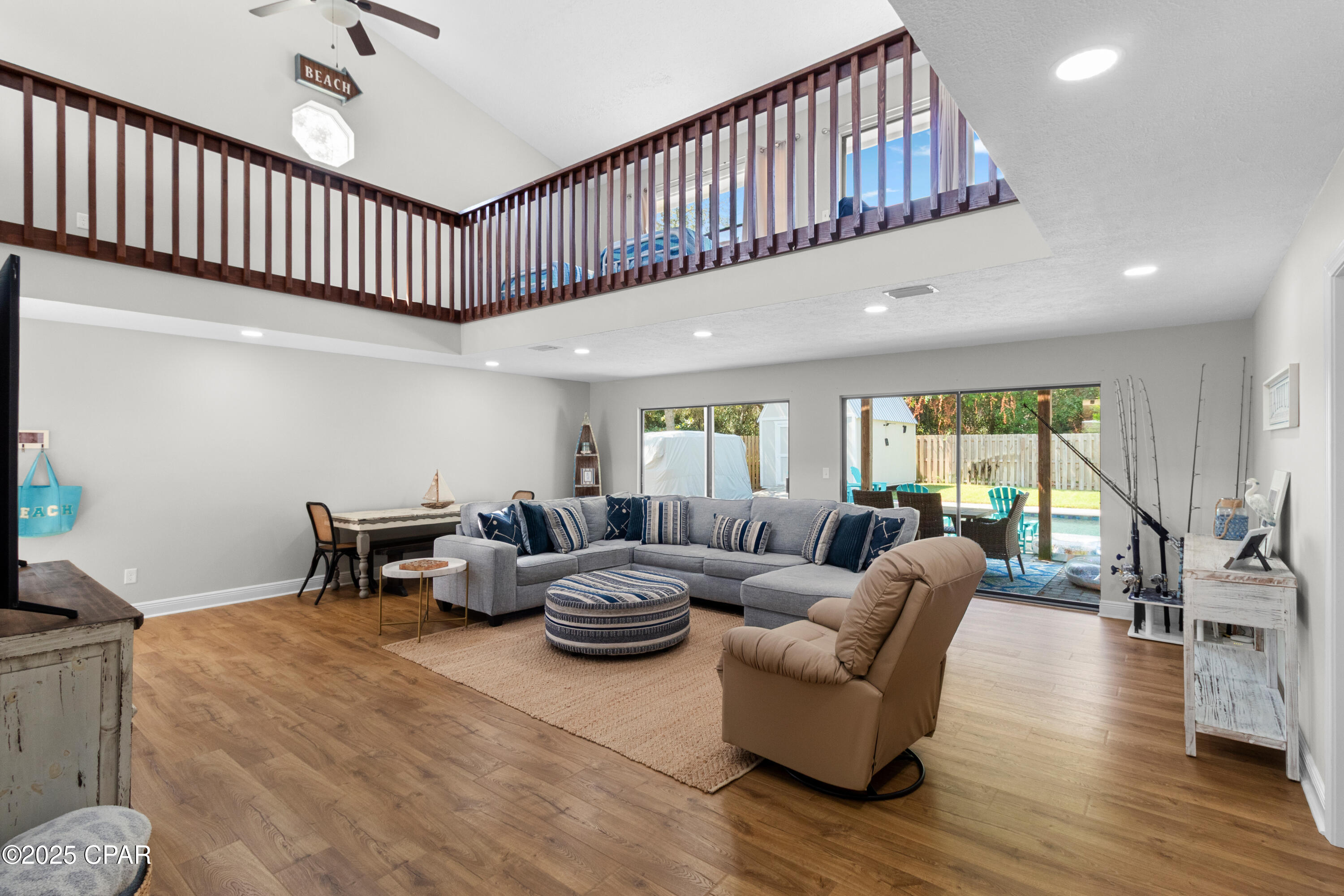 G_kvdbxzbouar9nk_uclzevnsodk26zmi2wgsv8p160