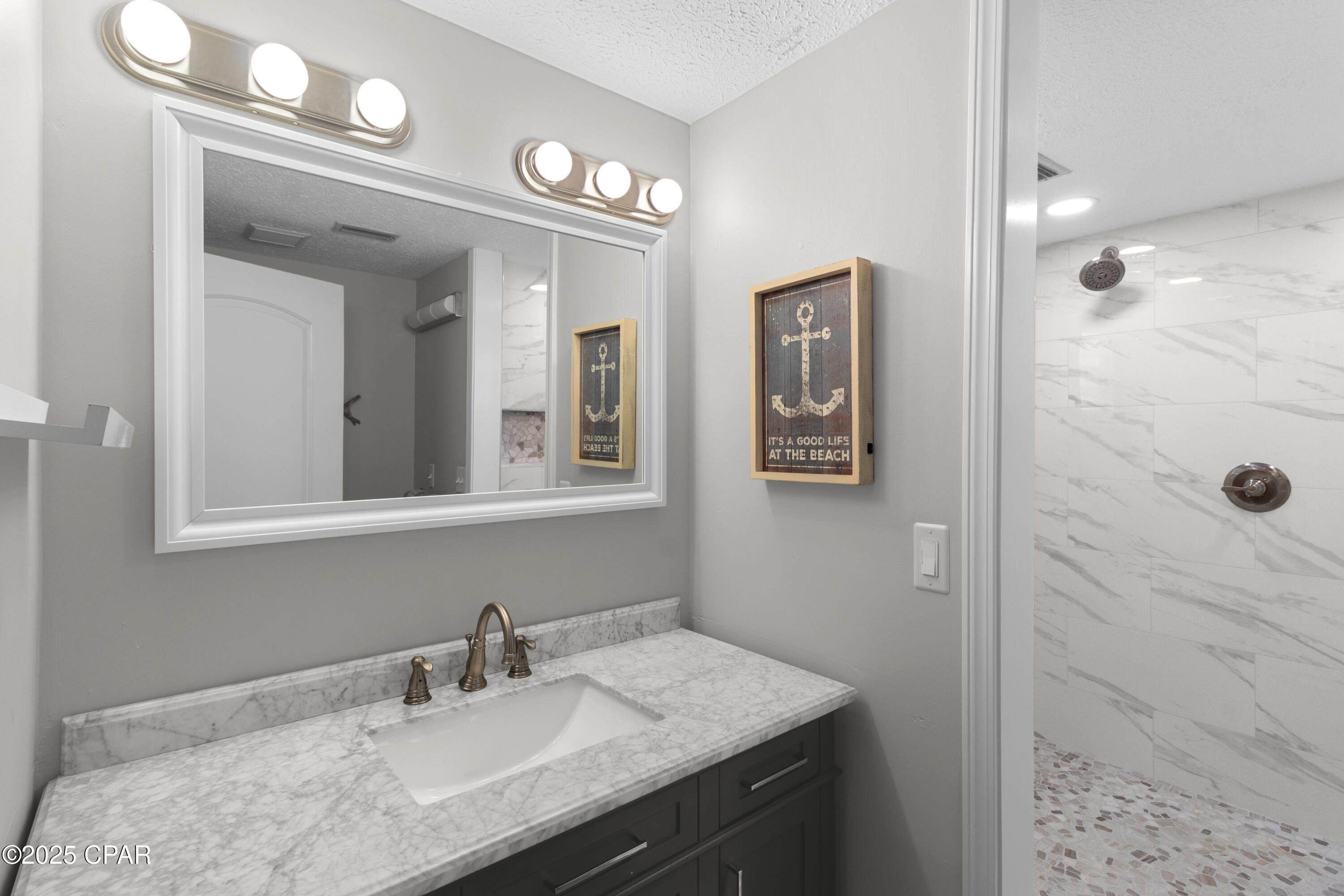 Ofx0rft03zm_xxae5oqs5x_c53x Y3xq8q2_cg46c9k