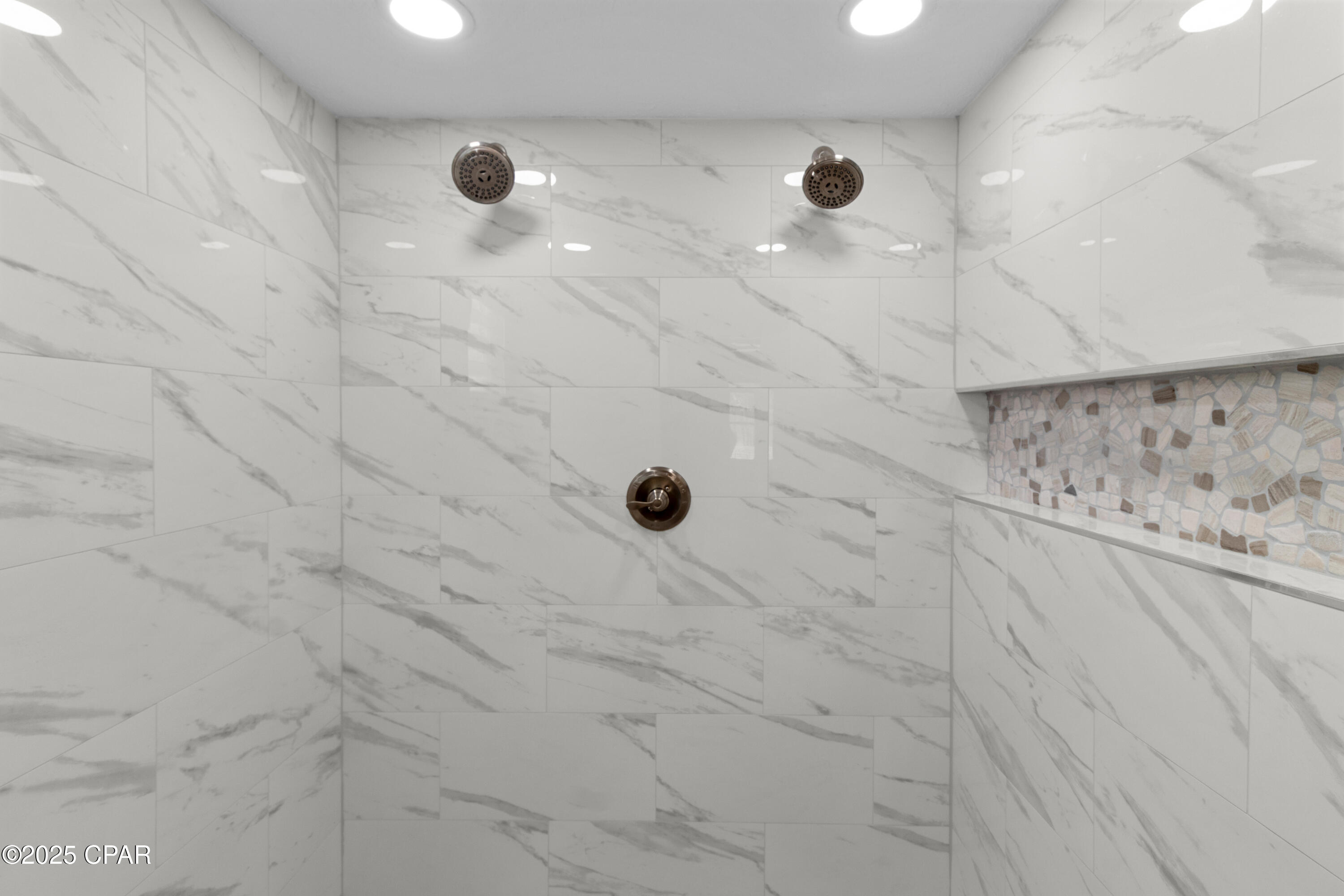 T 3pqpkx0diwrforut6fmcbxcqumeailywn9swl8i7s