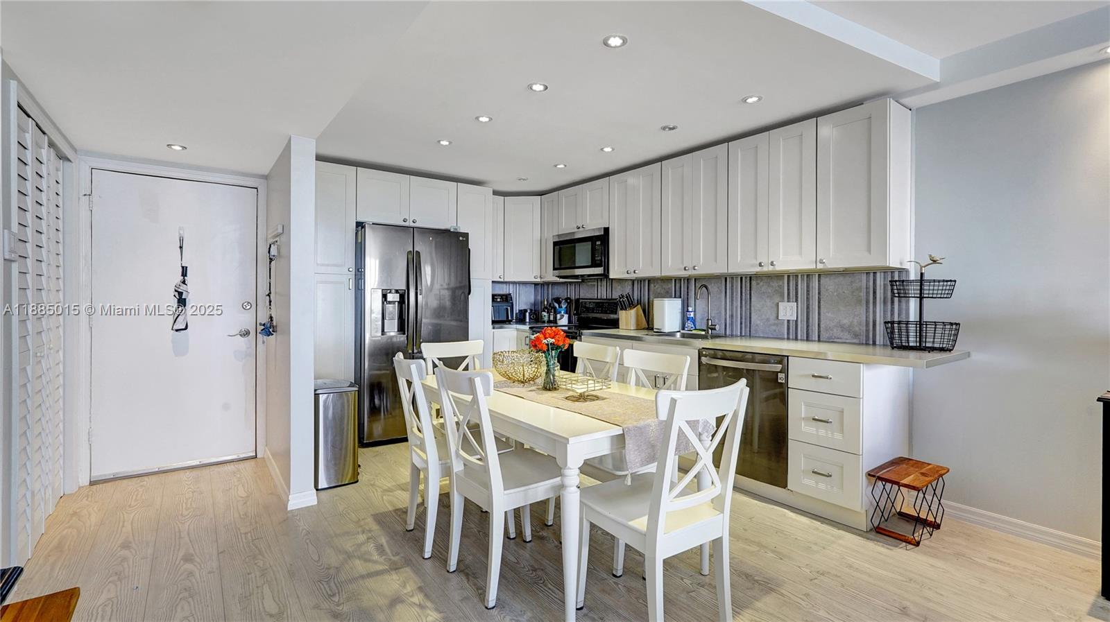 Property photo # 8