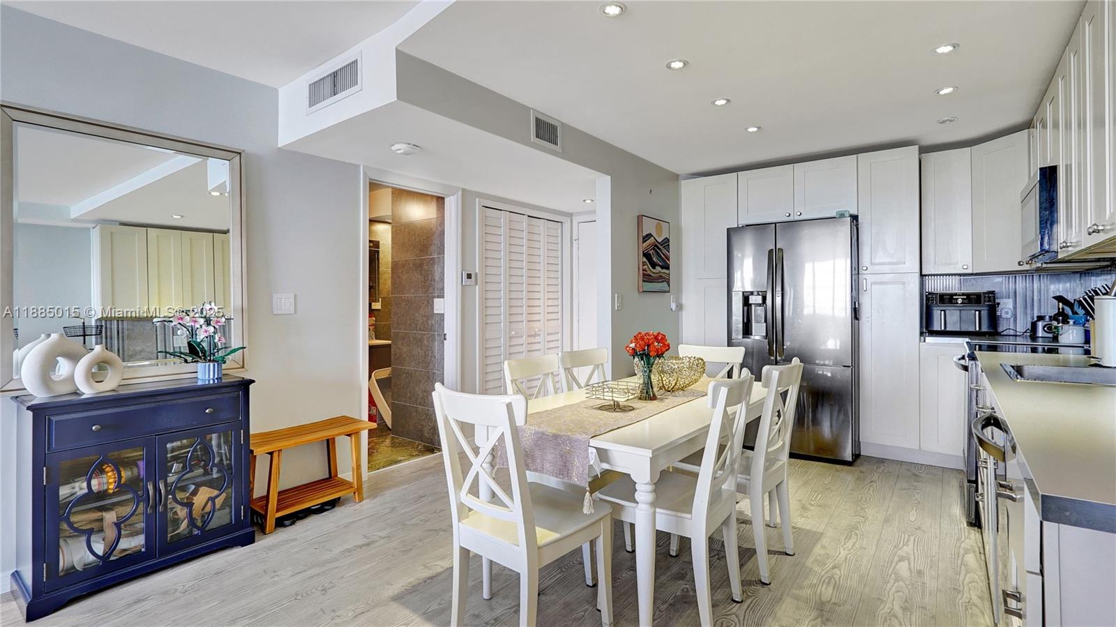 Property photo # 2