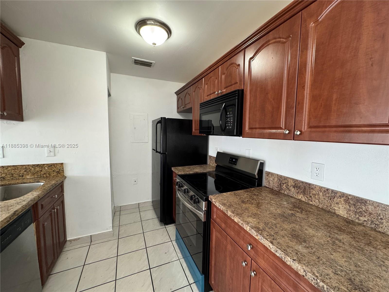Property photo # 8