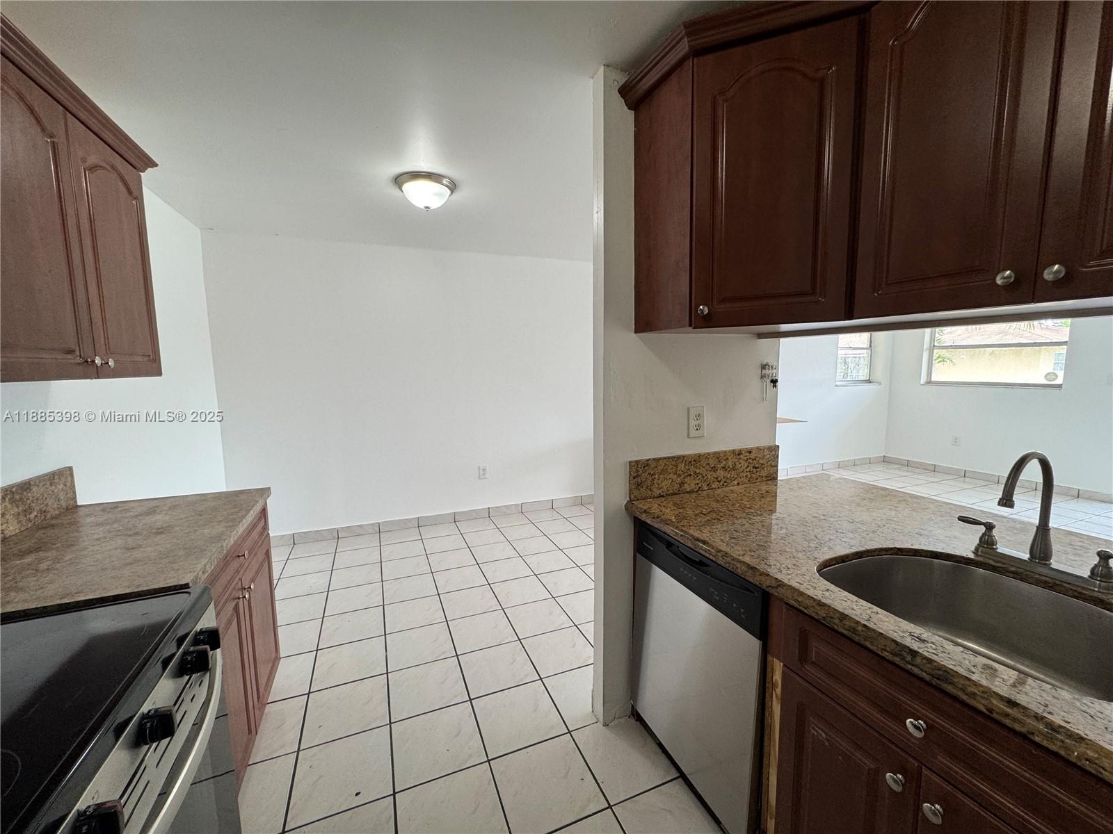 Property photo # 3