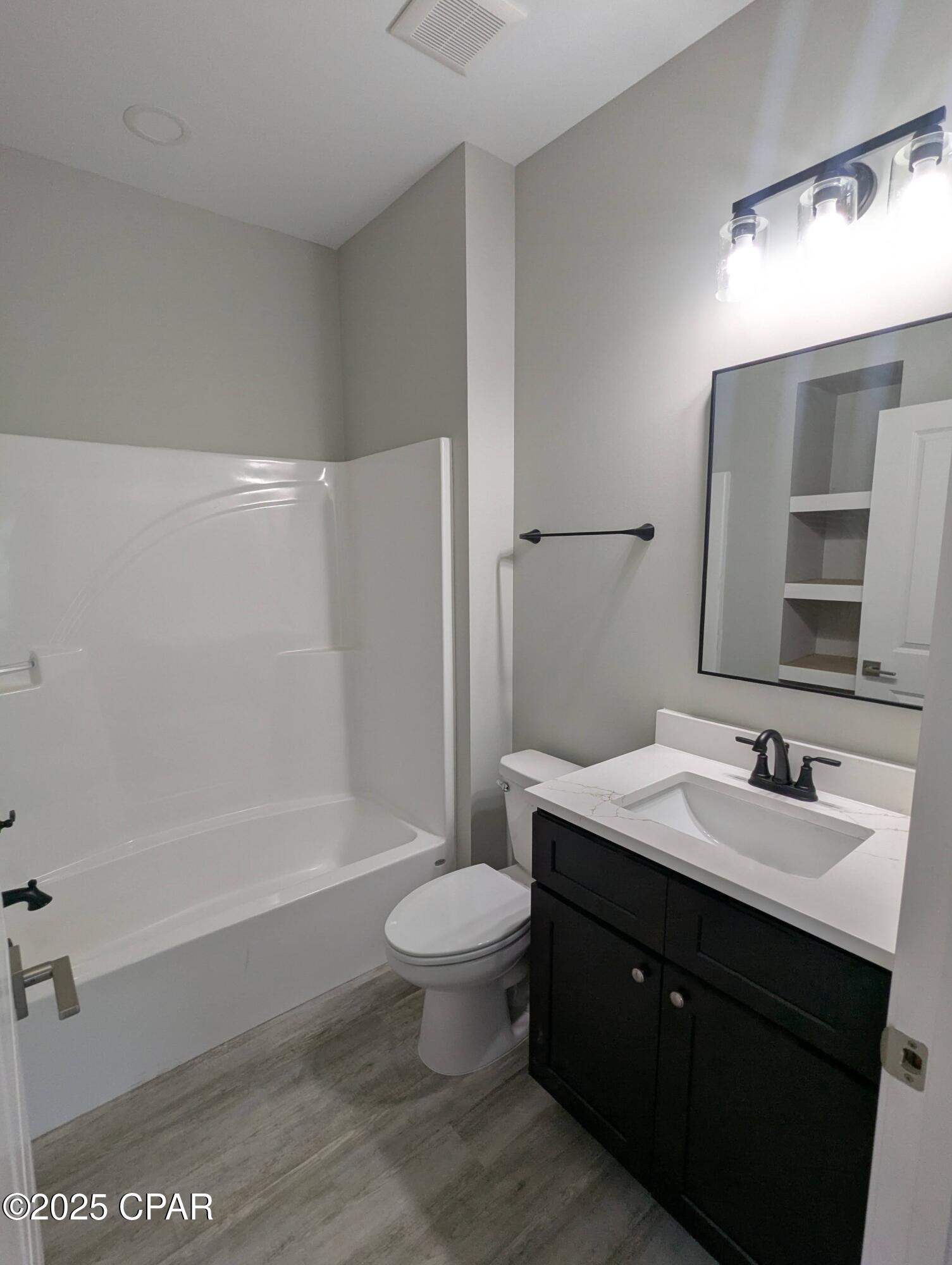 Q0filvvdy7mn1q1nkfvibnbifs1qbcvoffpaka_ws7w