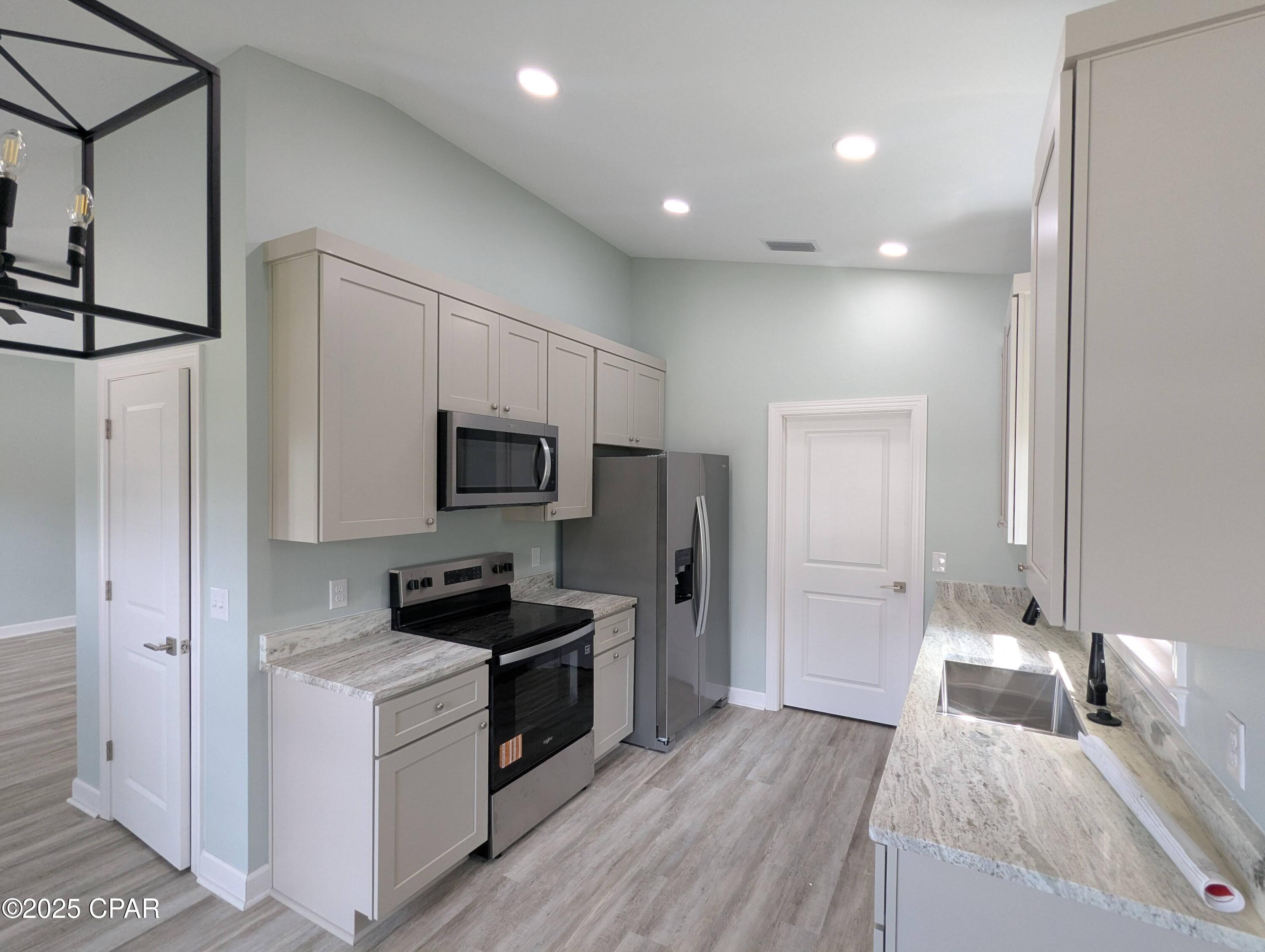 Image 4 For 3904 26th St A Street