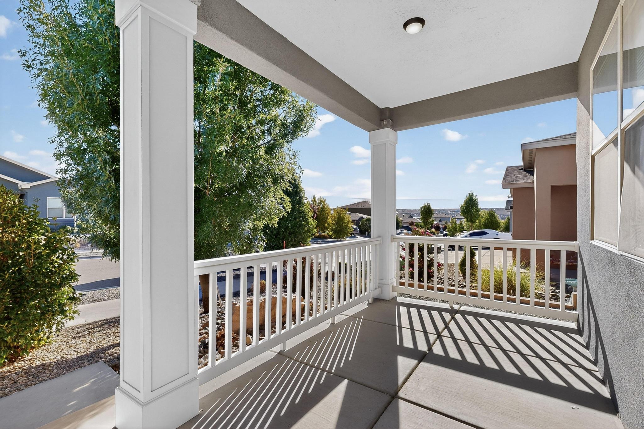 2634 CAMINO PLATA Loop NE 