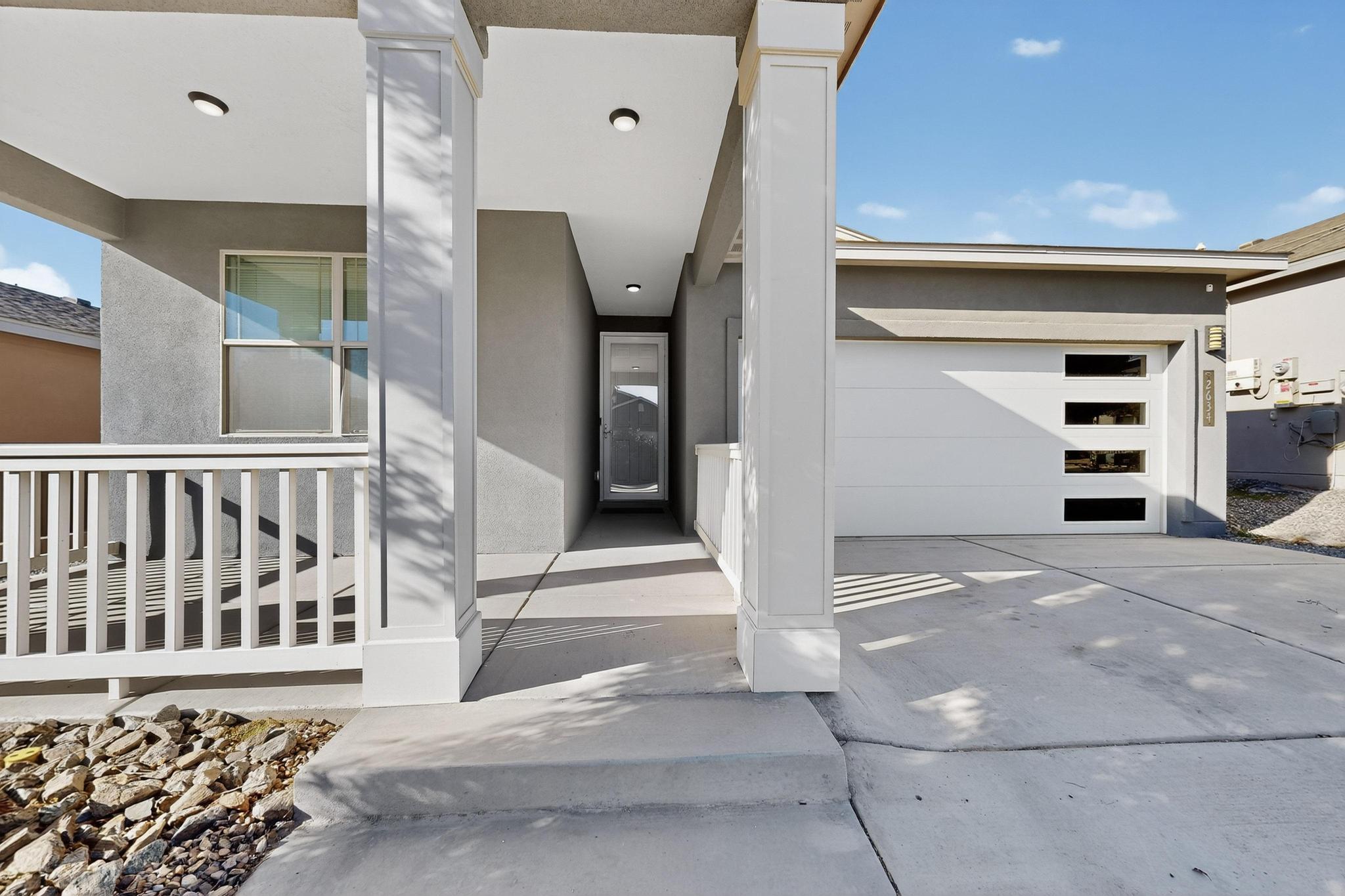 2634 CAMINO PLATA Loop NE 