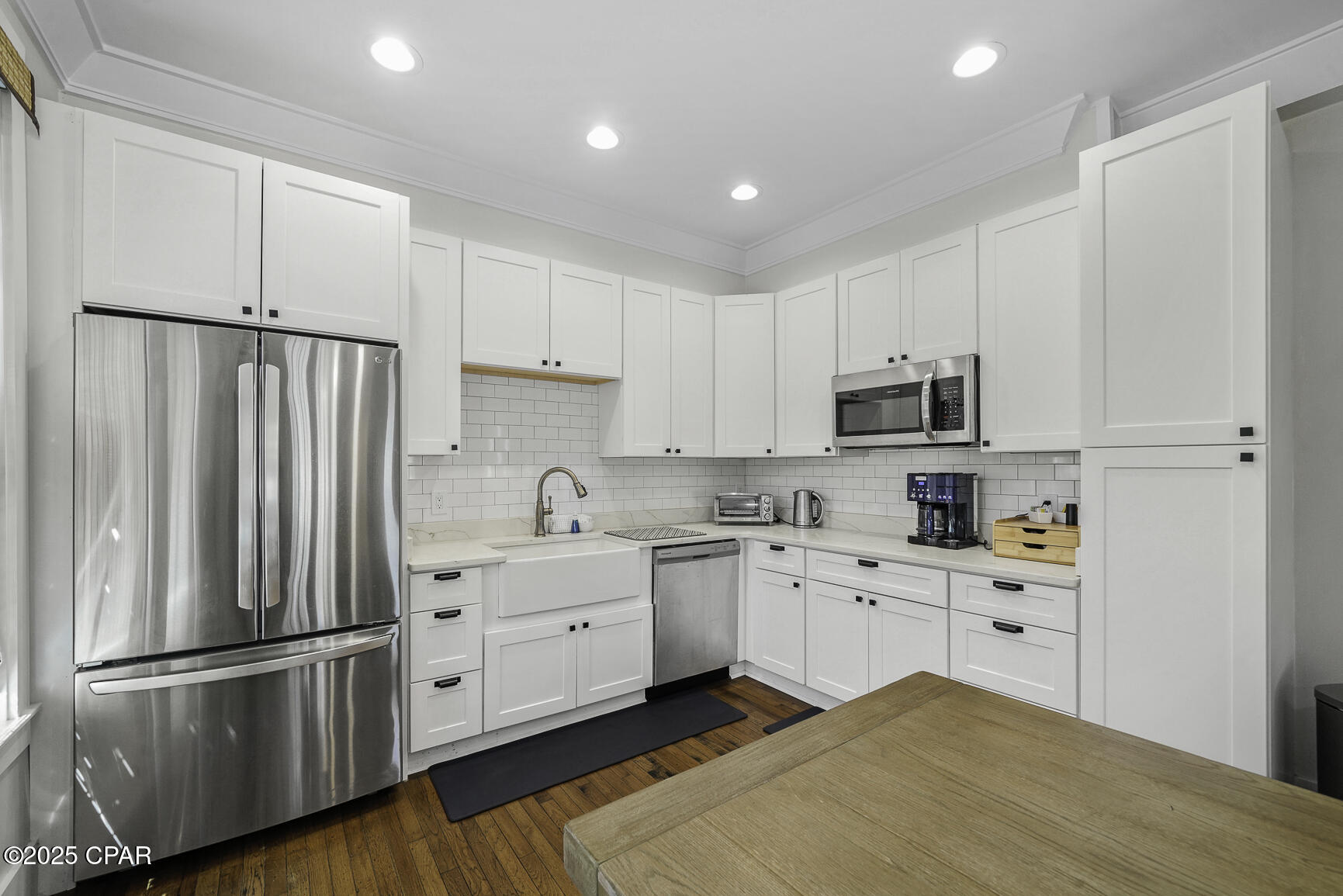 Image 12 For 20 4th Street