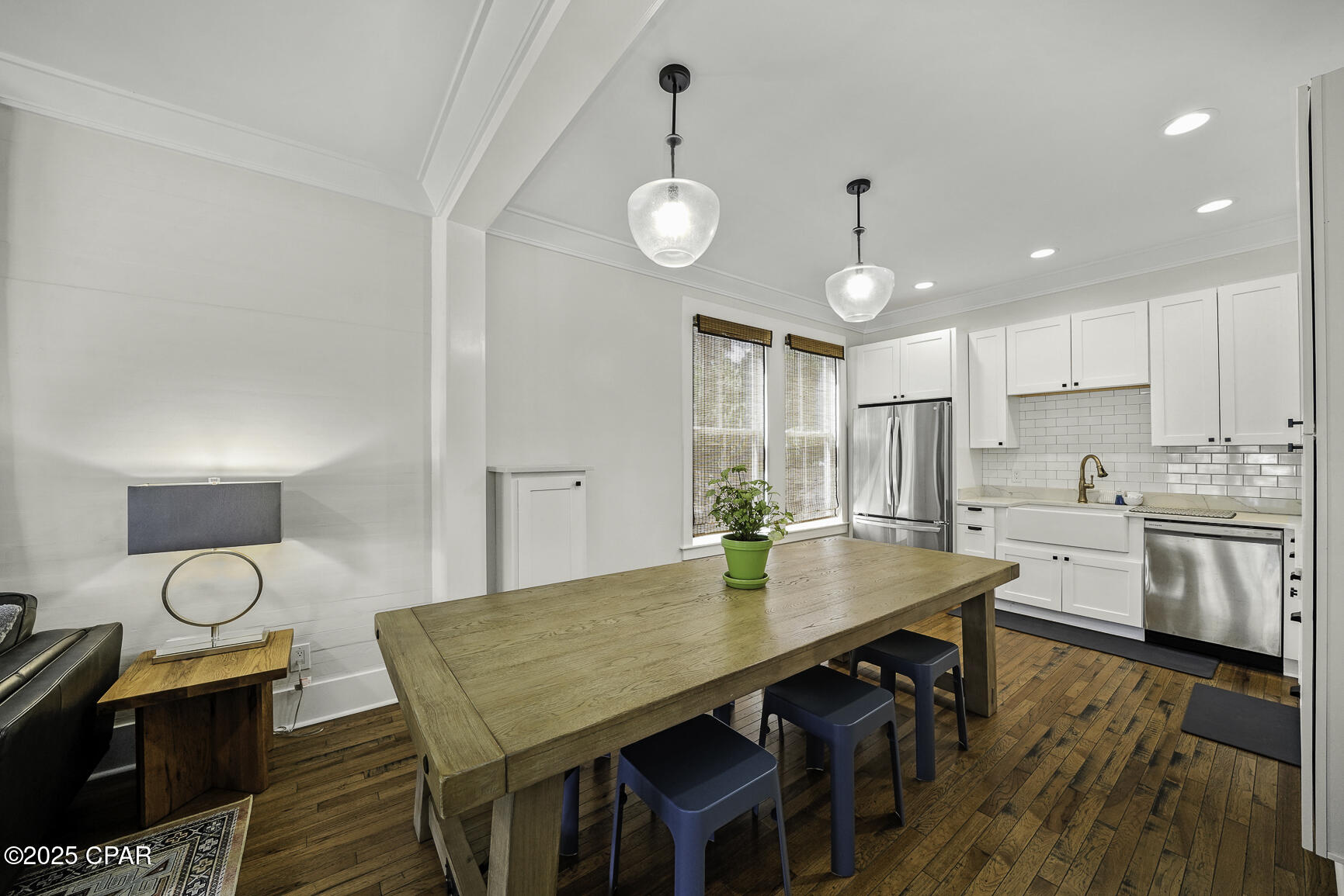 Image 14 For 20 4th Street