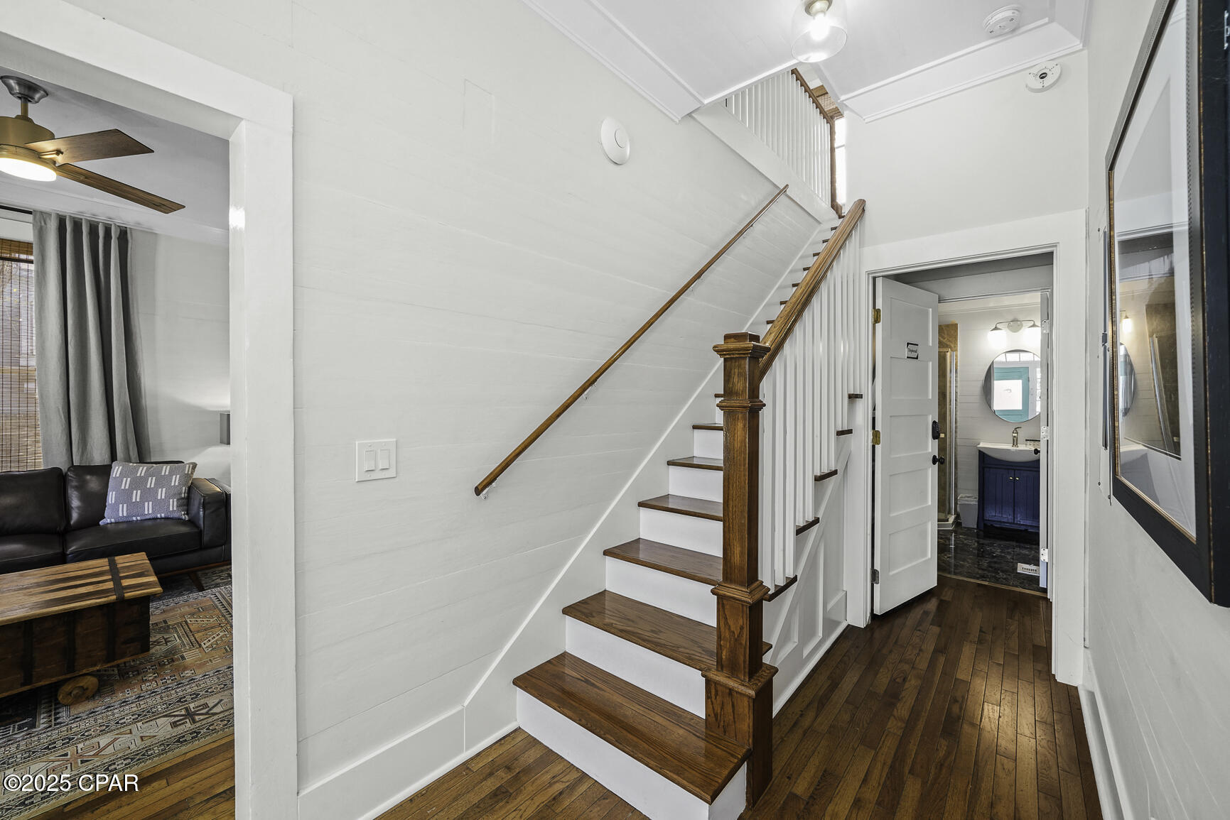 Image 6 For 20 4th Street