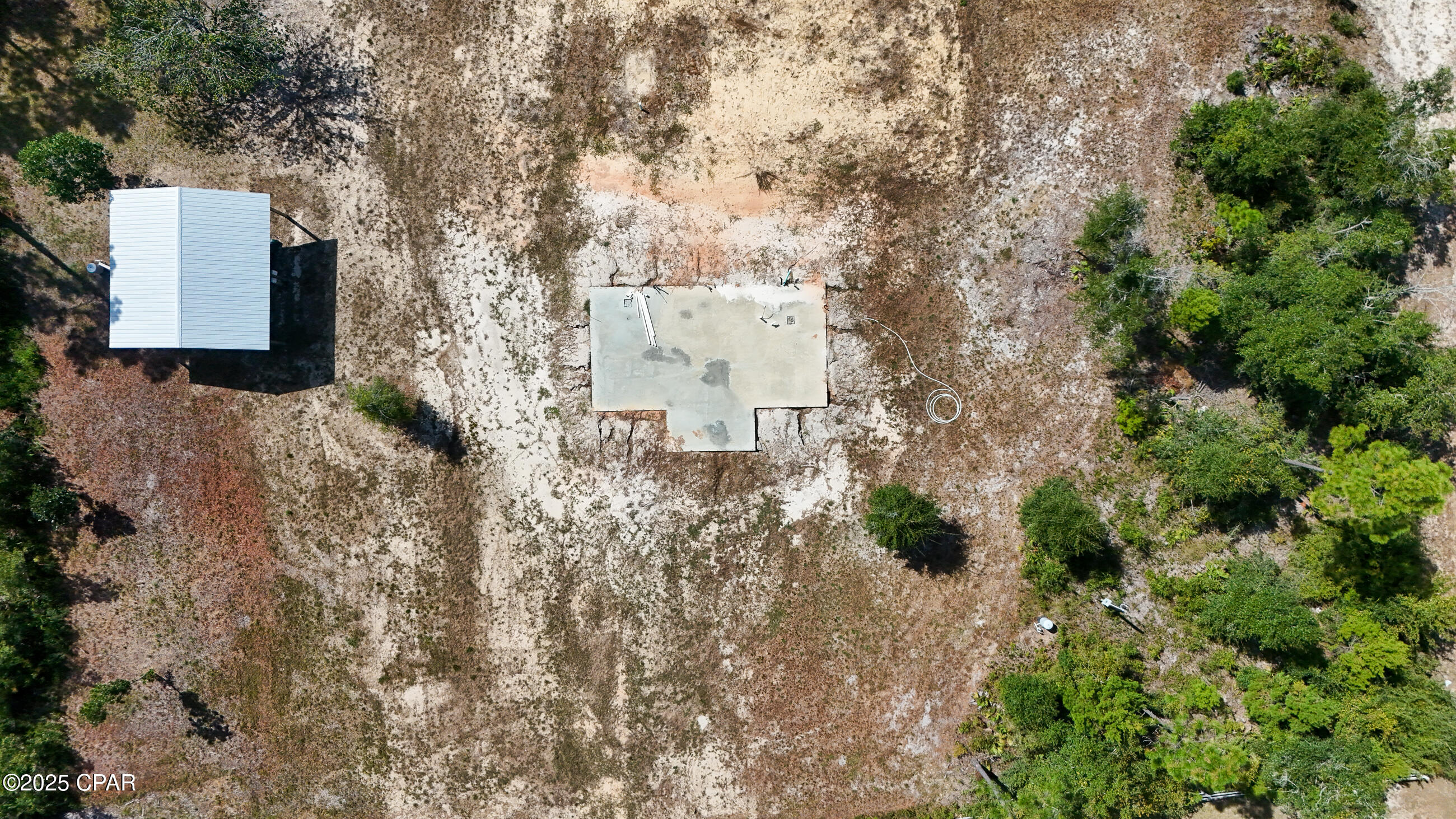 Image 6 For 17485 Woodland Avenue