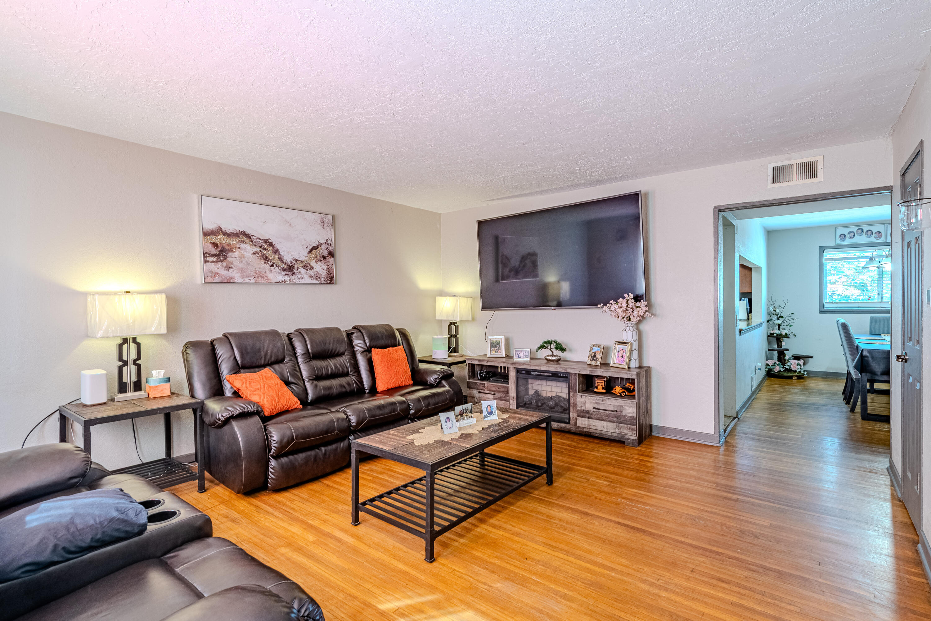 725 LOUISIANA Boulevard SE 