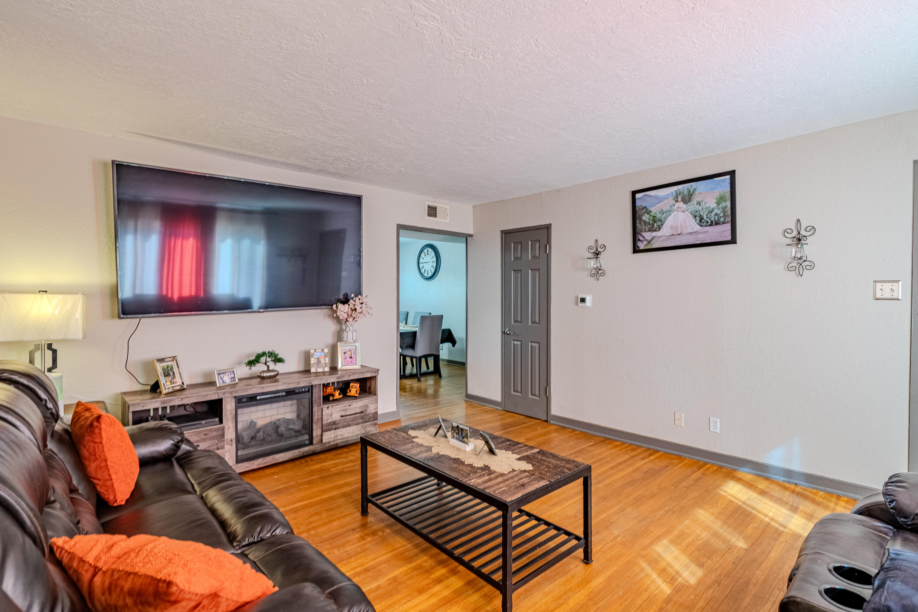 725 LOUISIANA Boulevard SE 