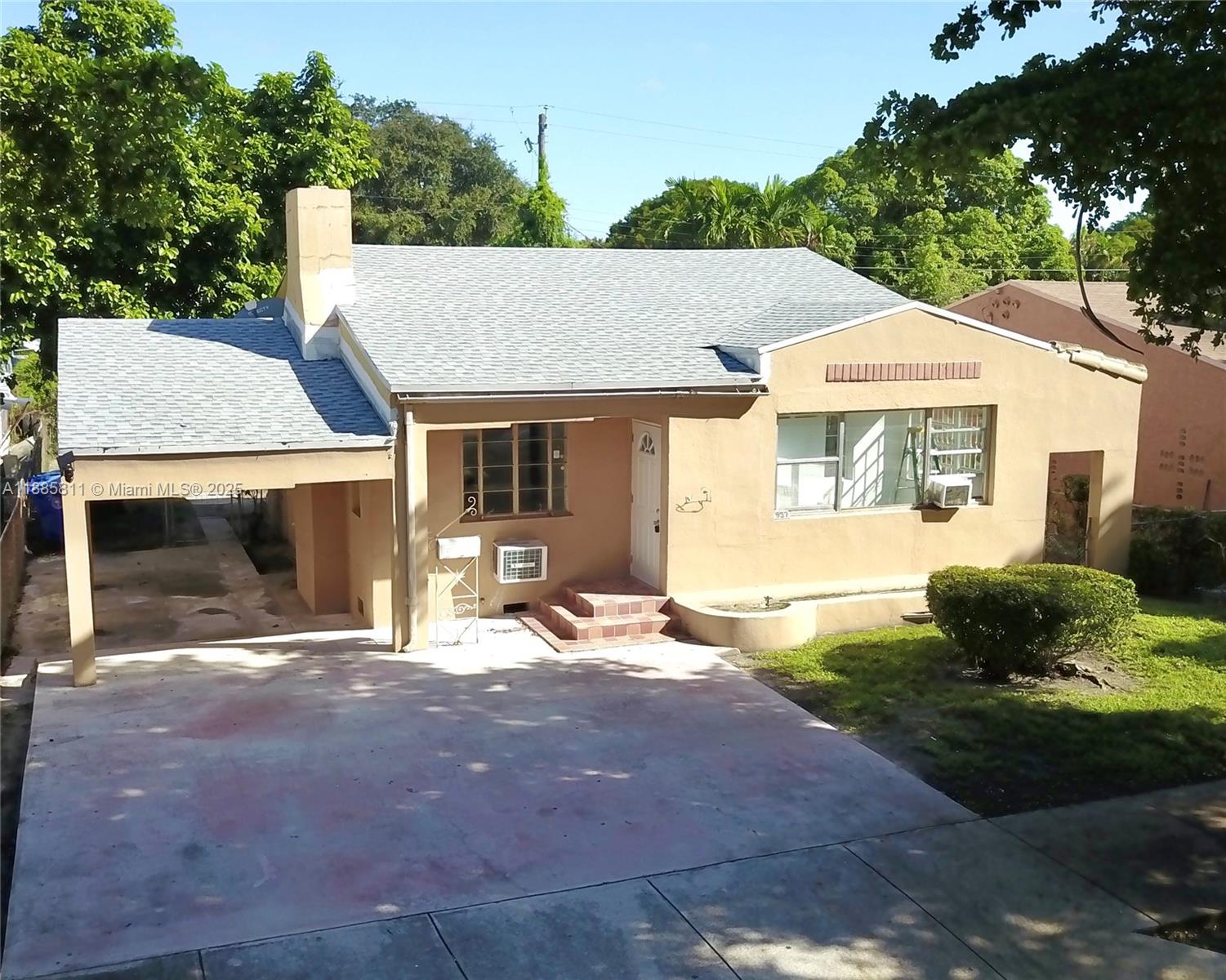 Property photo # 0