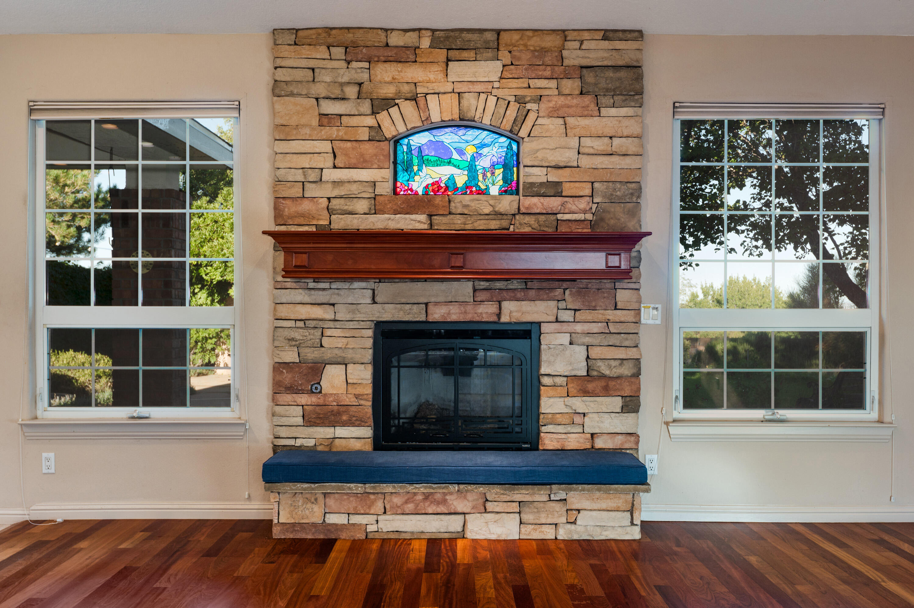 1201 Ruffian Court SE 