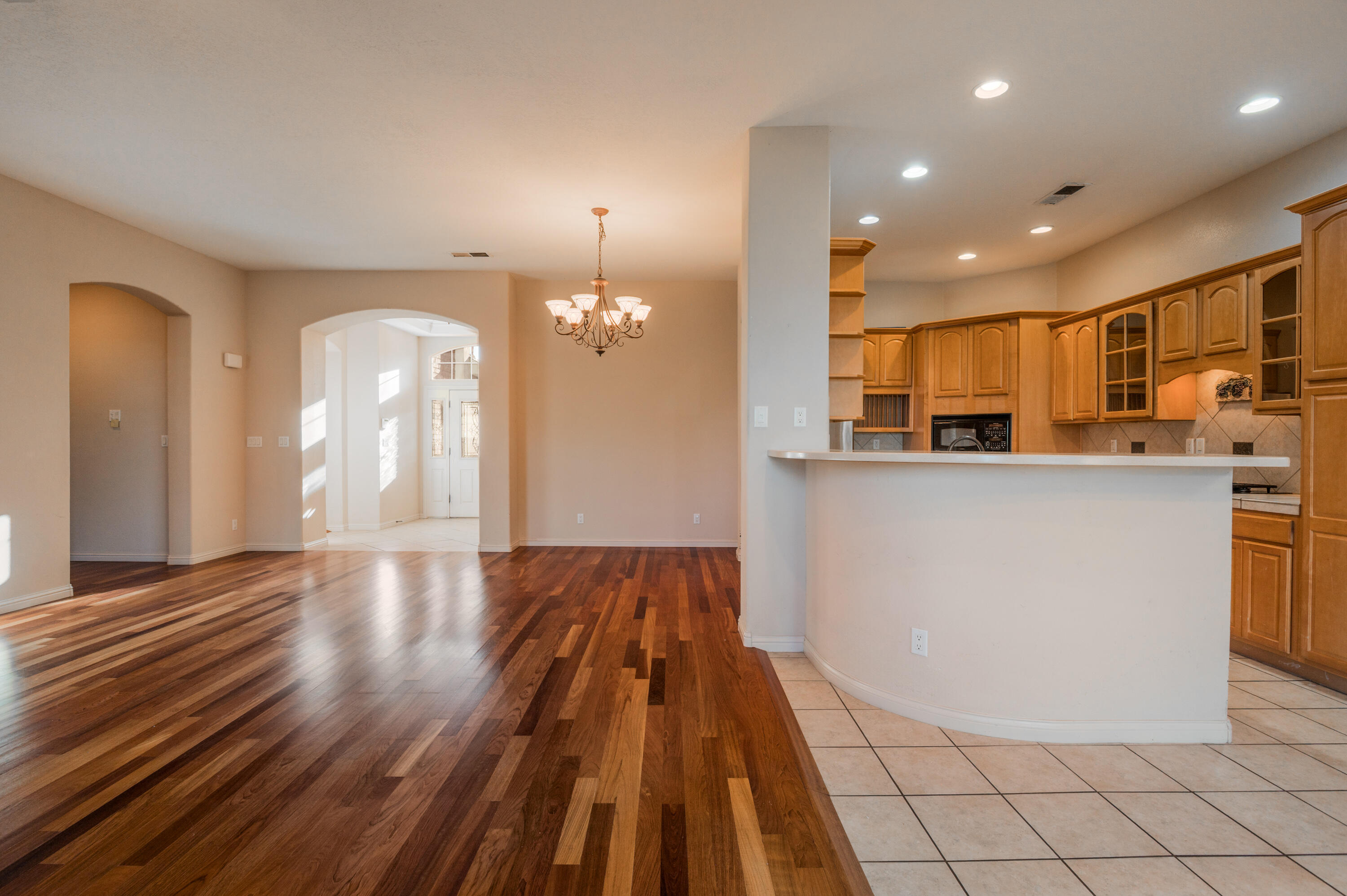 1201 Ruffian Court SE 