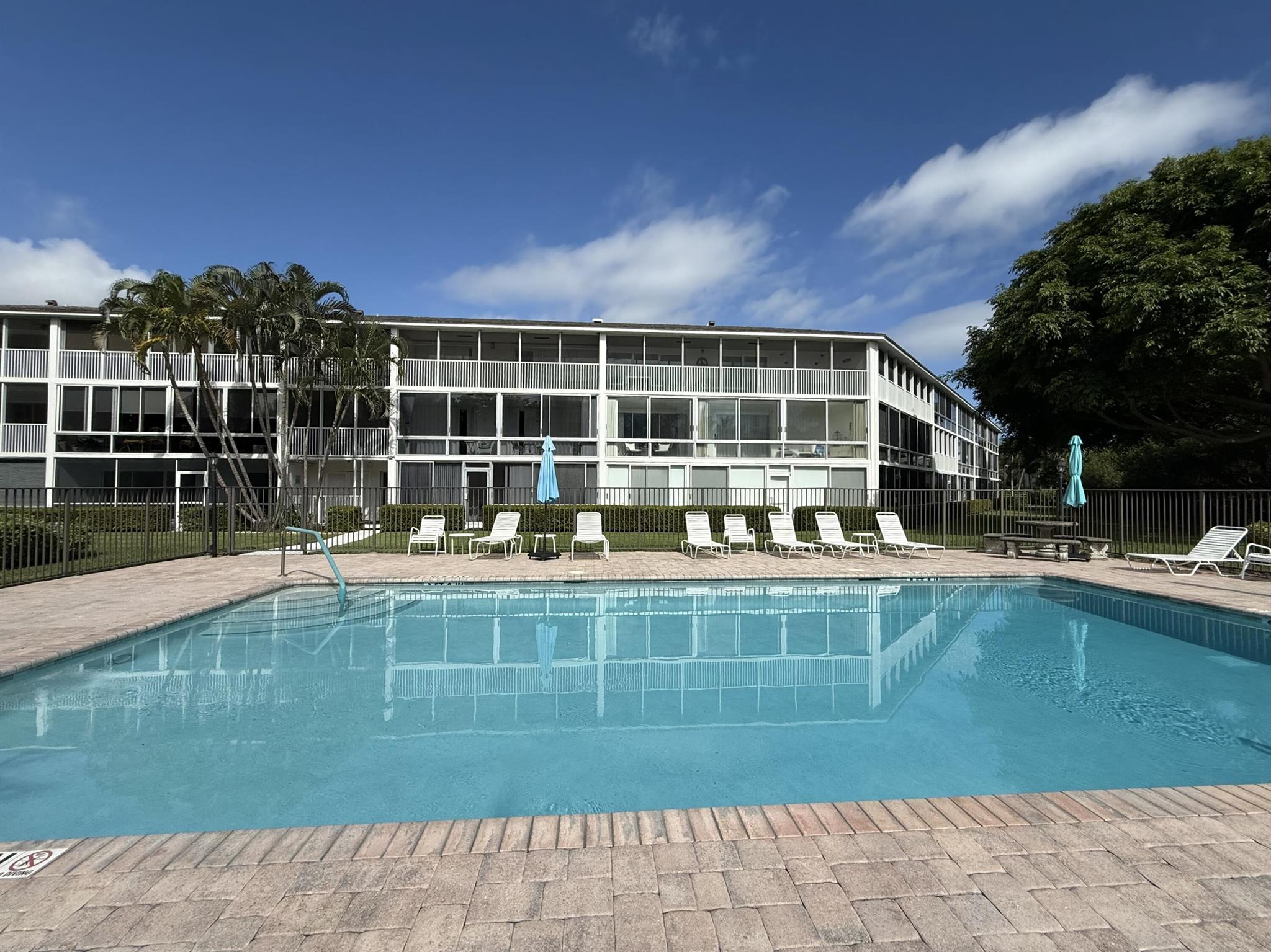 Image to showcase the property located at 50 Celestial Way 305