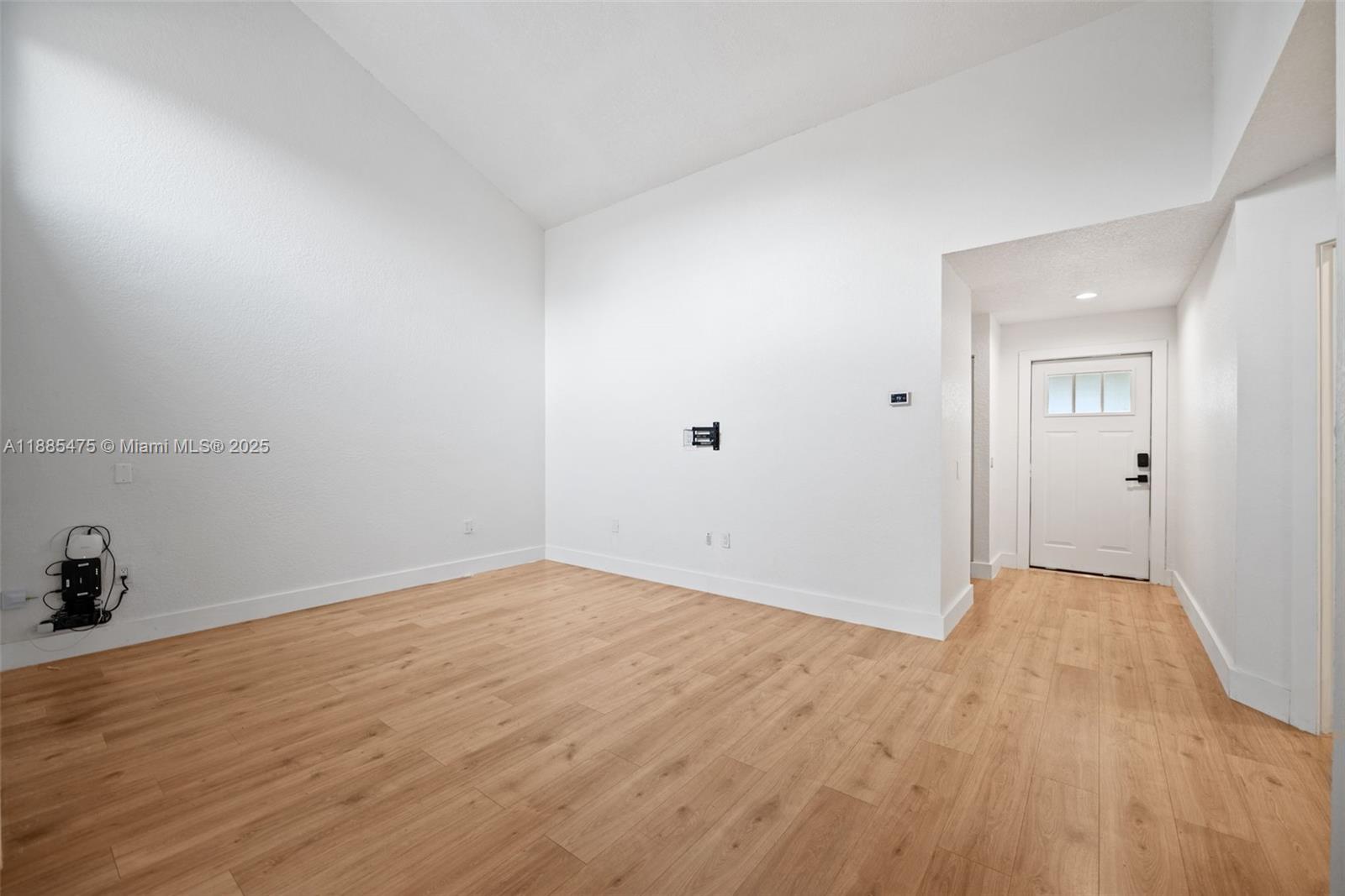 Property photo # 4