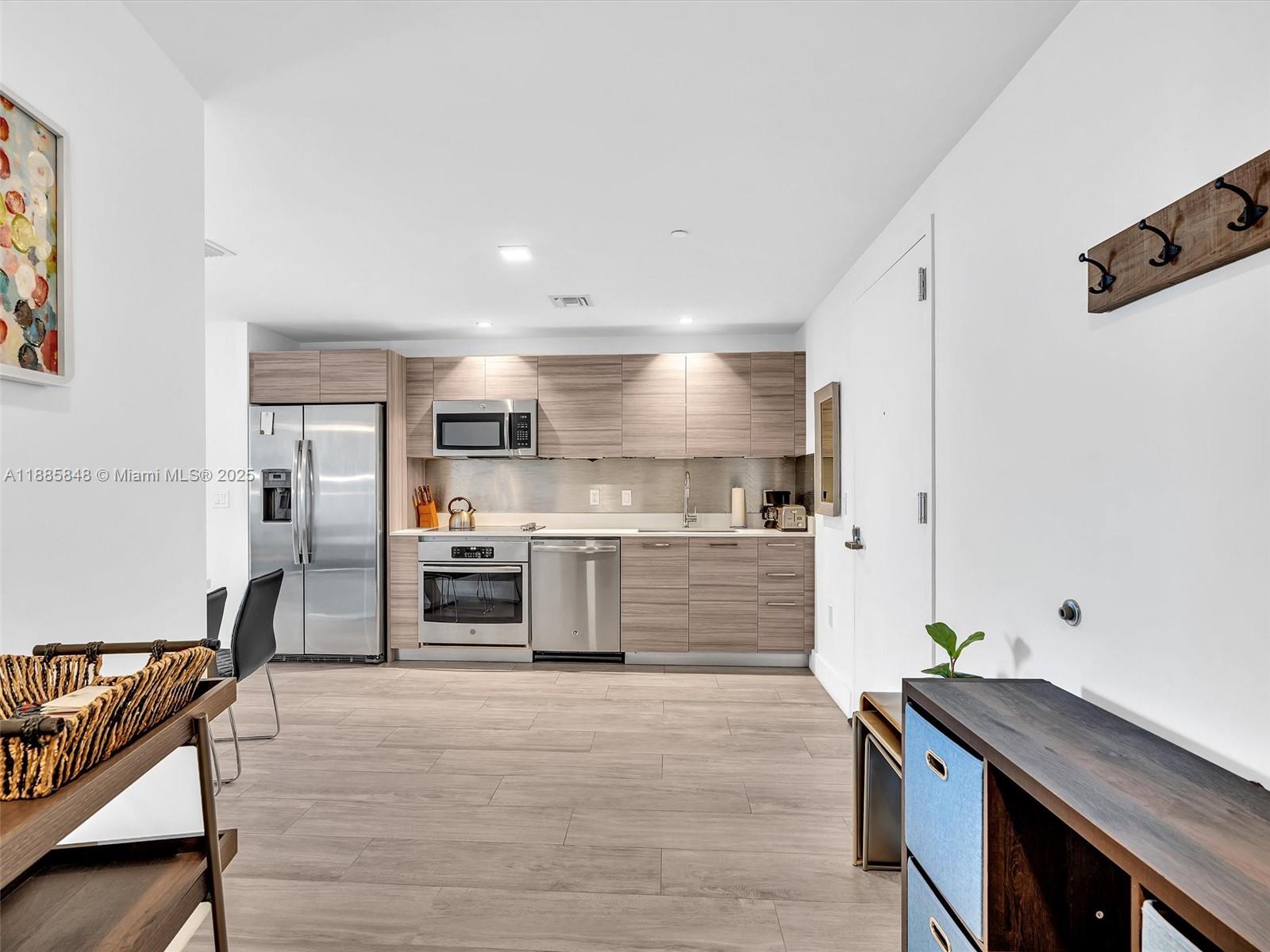 Property photo # 8