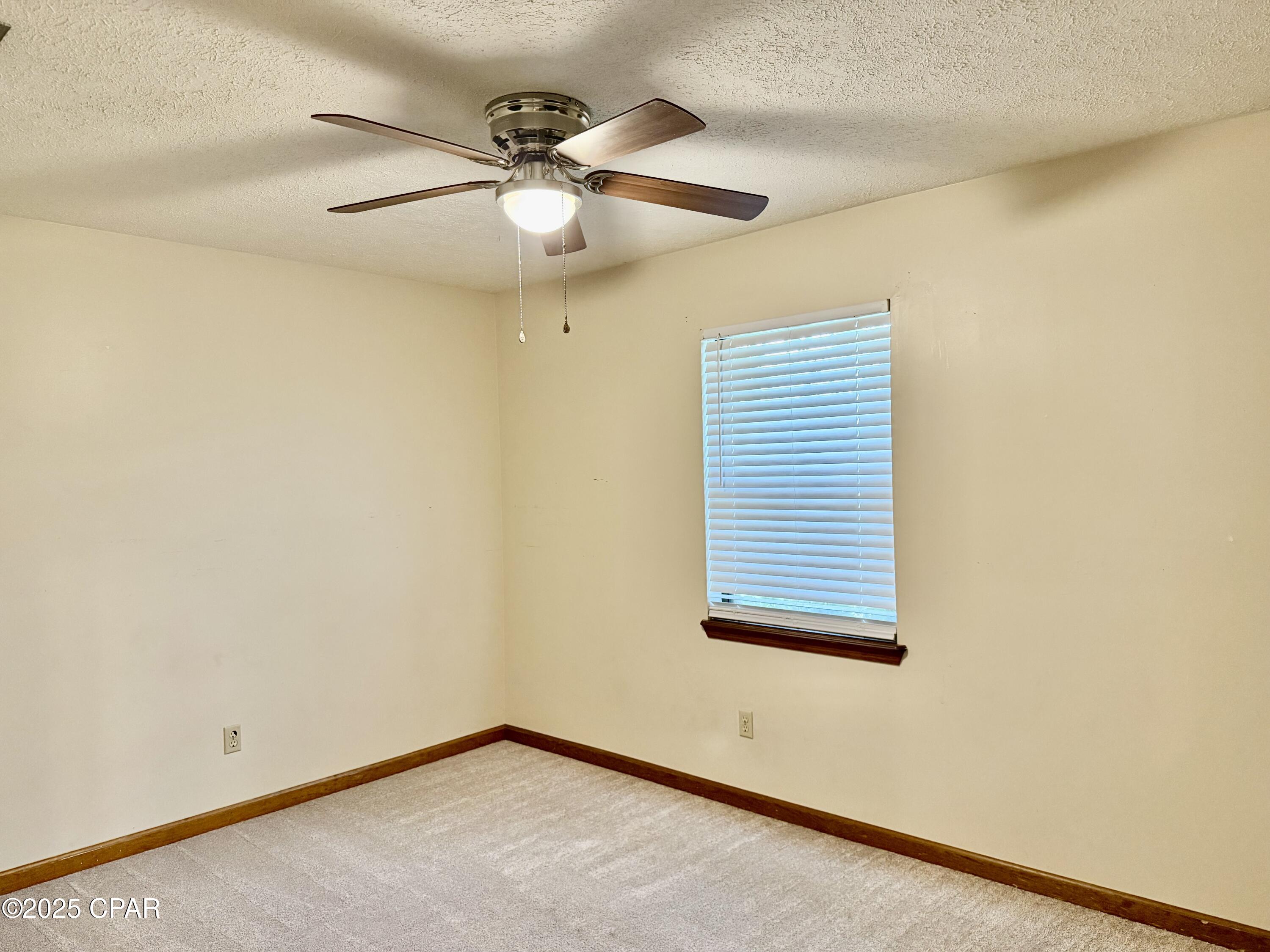 Pkvlfofouitsvoepgj5w2sa12juwd0nmjncmv5fv6qg