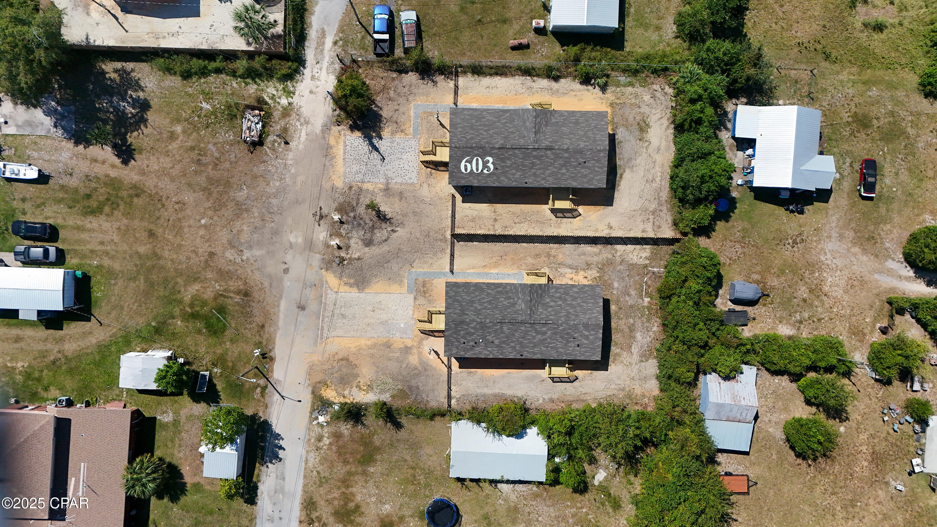 Image 4 For 603 & 605 Tate Drive