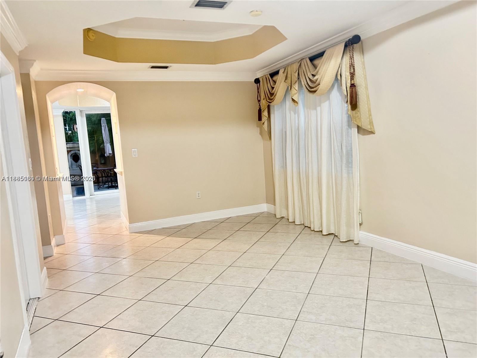 Property photo # 4