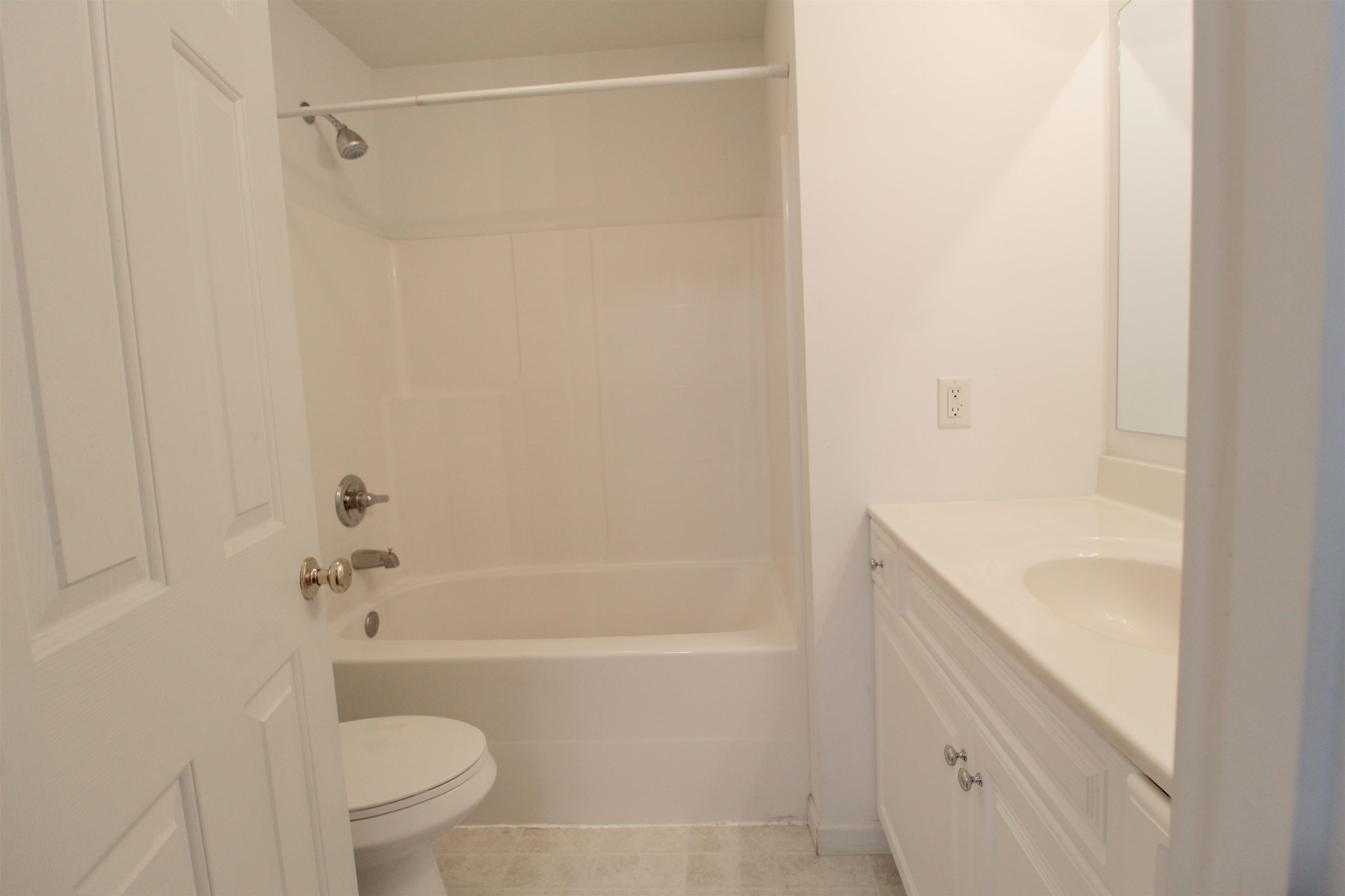 2911 Diamond Spring Ln