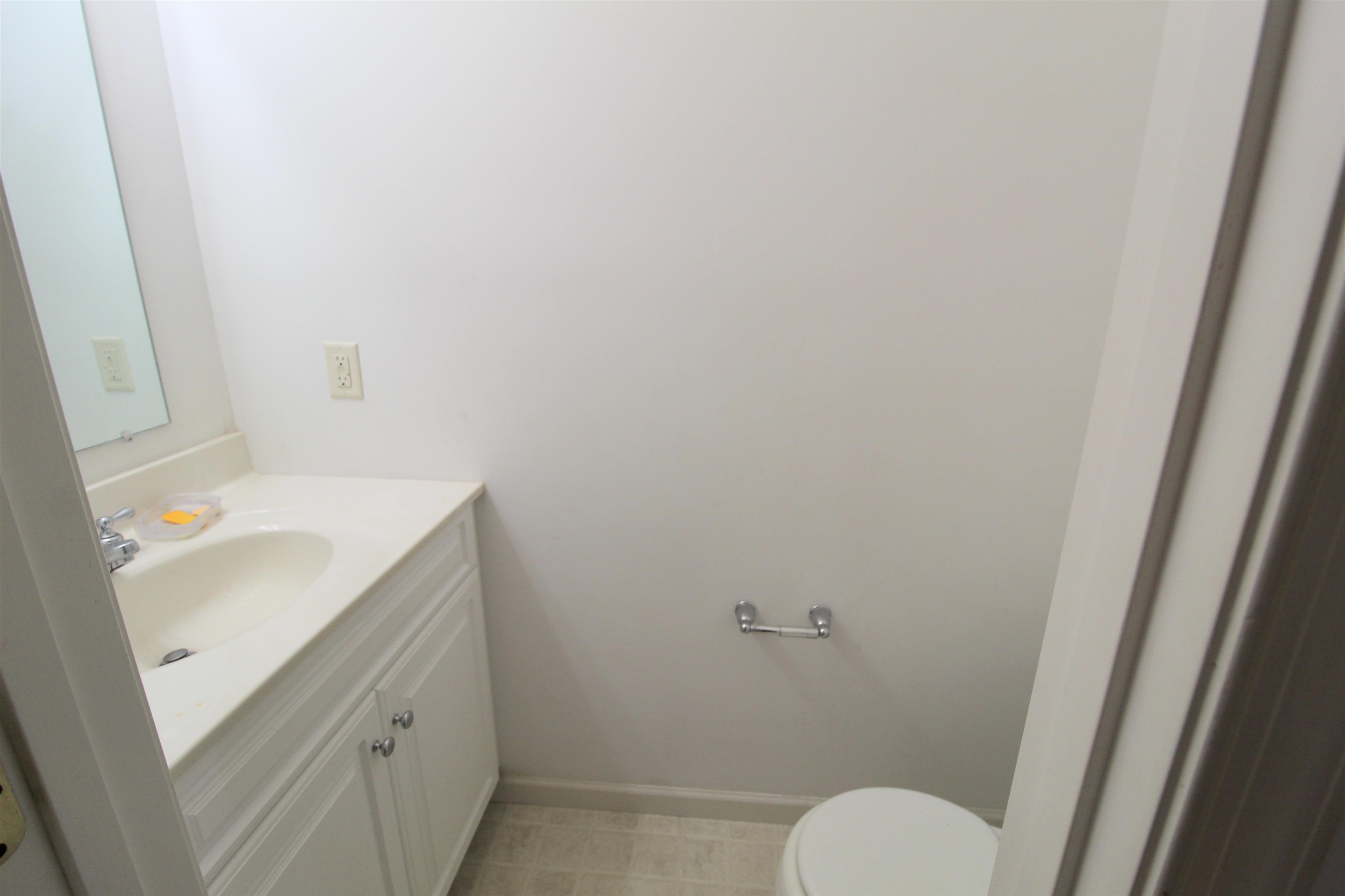 2911 Diamond Spring Ln