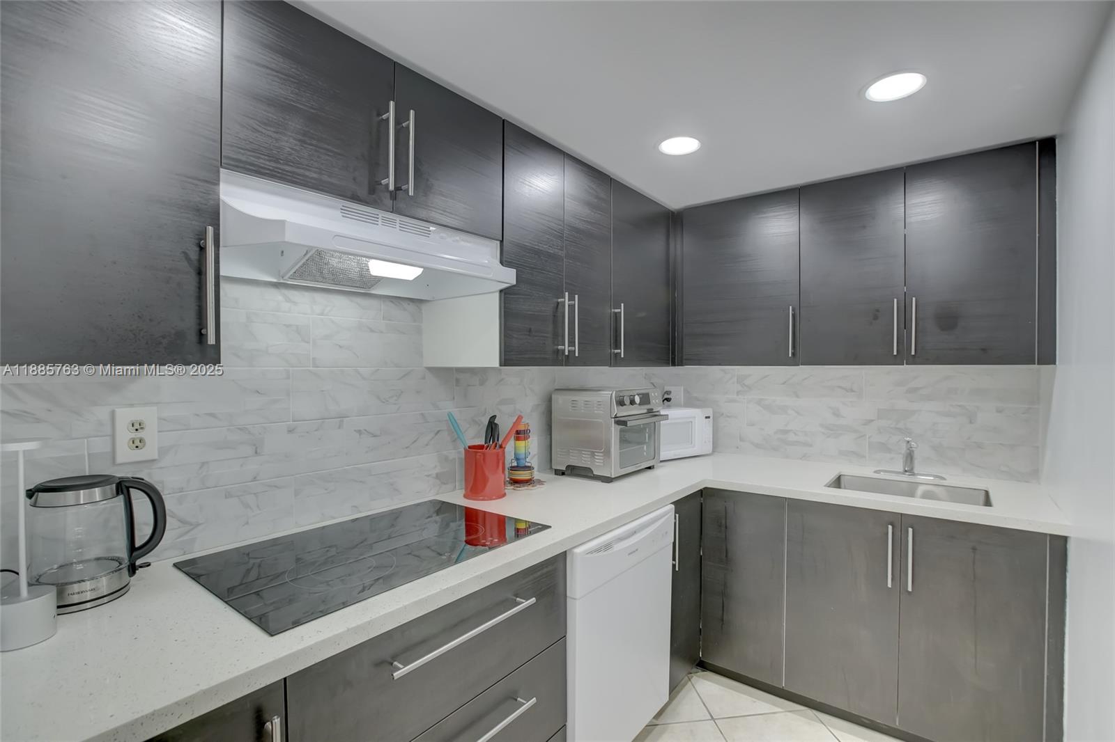 Property photo # 7