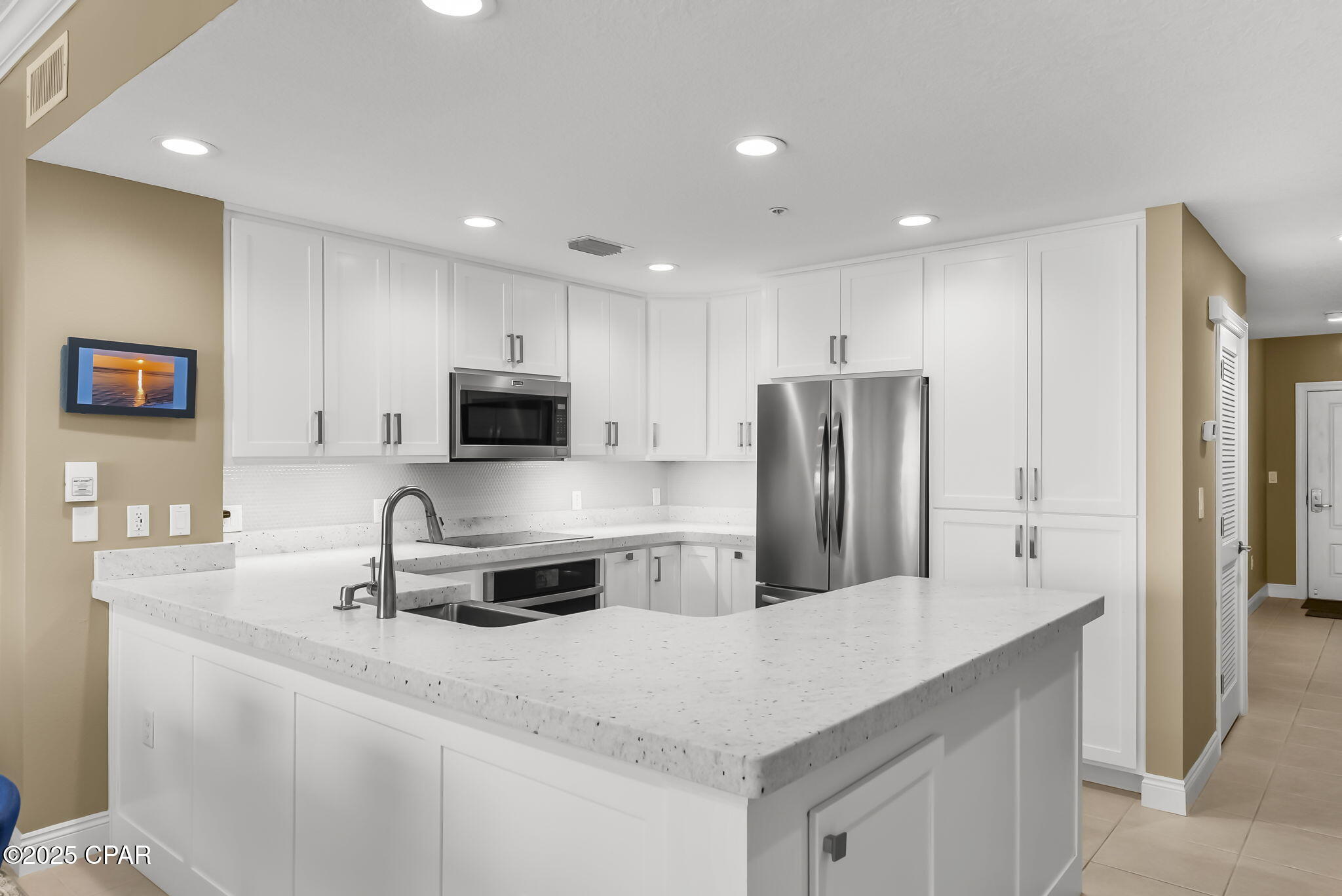 Image 11 For 17281 Front Beach Road  207