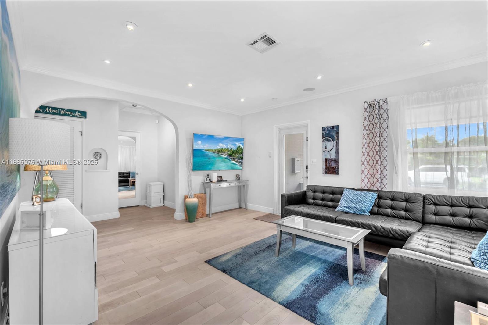 Property photo # 2